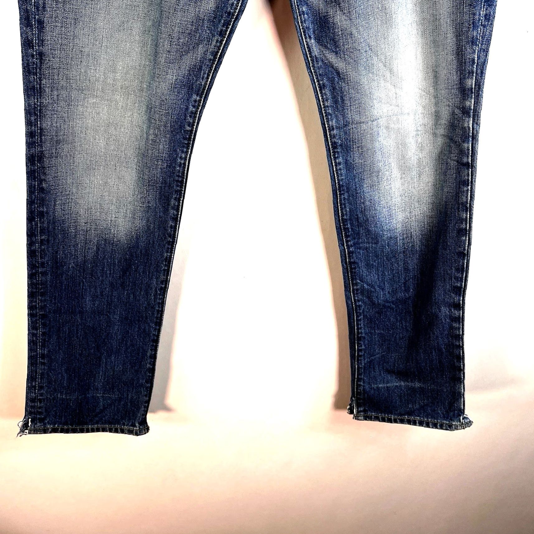 Abercrombie & Fitch Abercrombie & Fitch Denim Jeans Mens 31 Skinny Blue Vintage 90s USA Slim 5-Pocket Distressed Denim Blue jeans Mens Size 31 x 30 Size US 31 - 4 Thumbnail