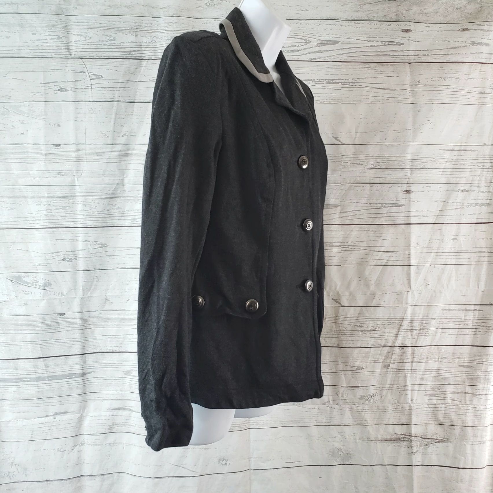 Vintage CAbi 3030 Womens Ponte Knit Crew Blazer Sz Small Charcoal Gray Long Sleeve Blazer Womens Small Gray Ponte Knit Crew Blazer 3030 Size S / US 4 / IT 40 - 3 Thumbnail