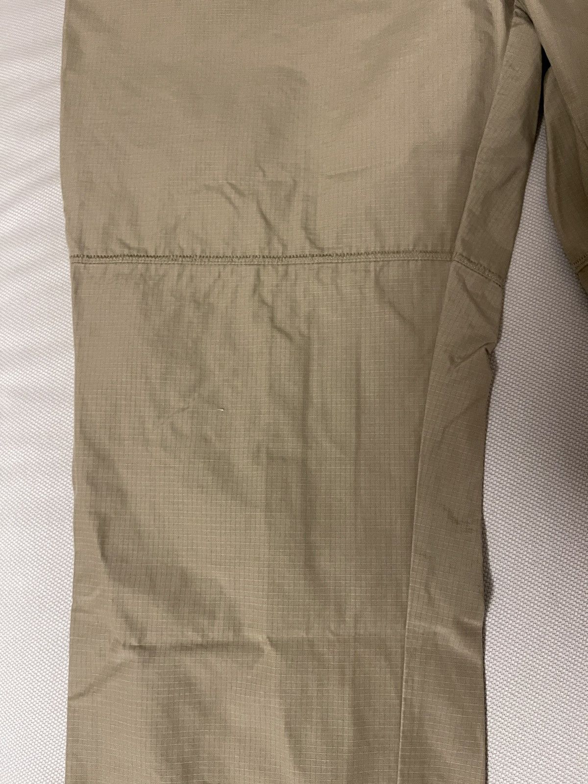 A-COLD-WALL* × Converse Converse x A-COLD-WALL* Pleat Trousers Limited Edition Beige Size US 34 / EU 50 - 8 Thumbnail
