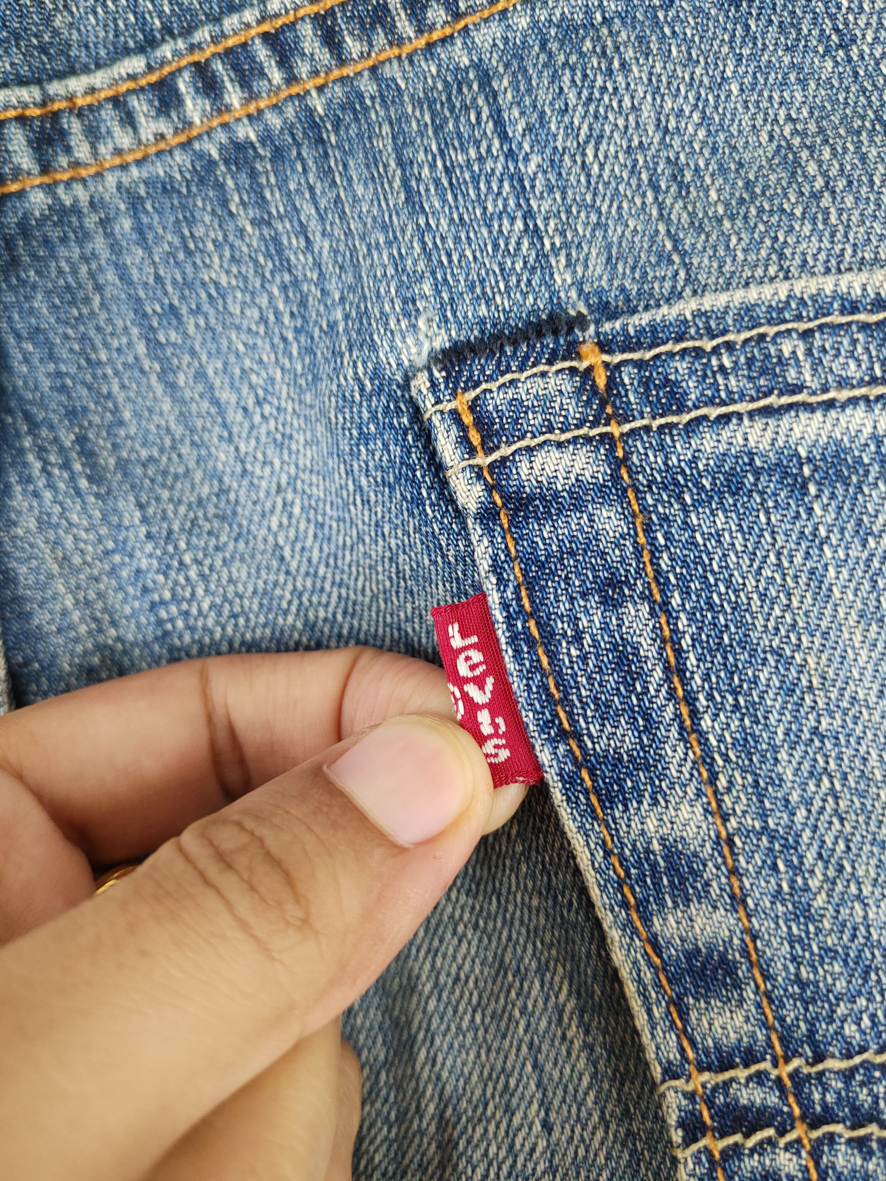 Levi's Levi's Blue Distressed Ripped Jeans #W1036 Size US 31 - 8 Thumbnail