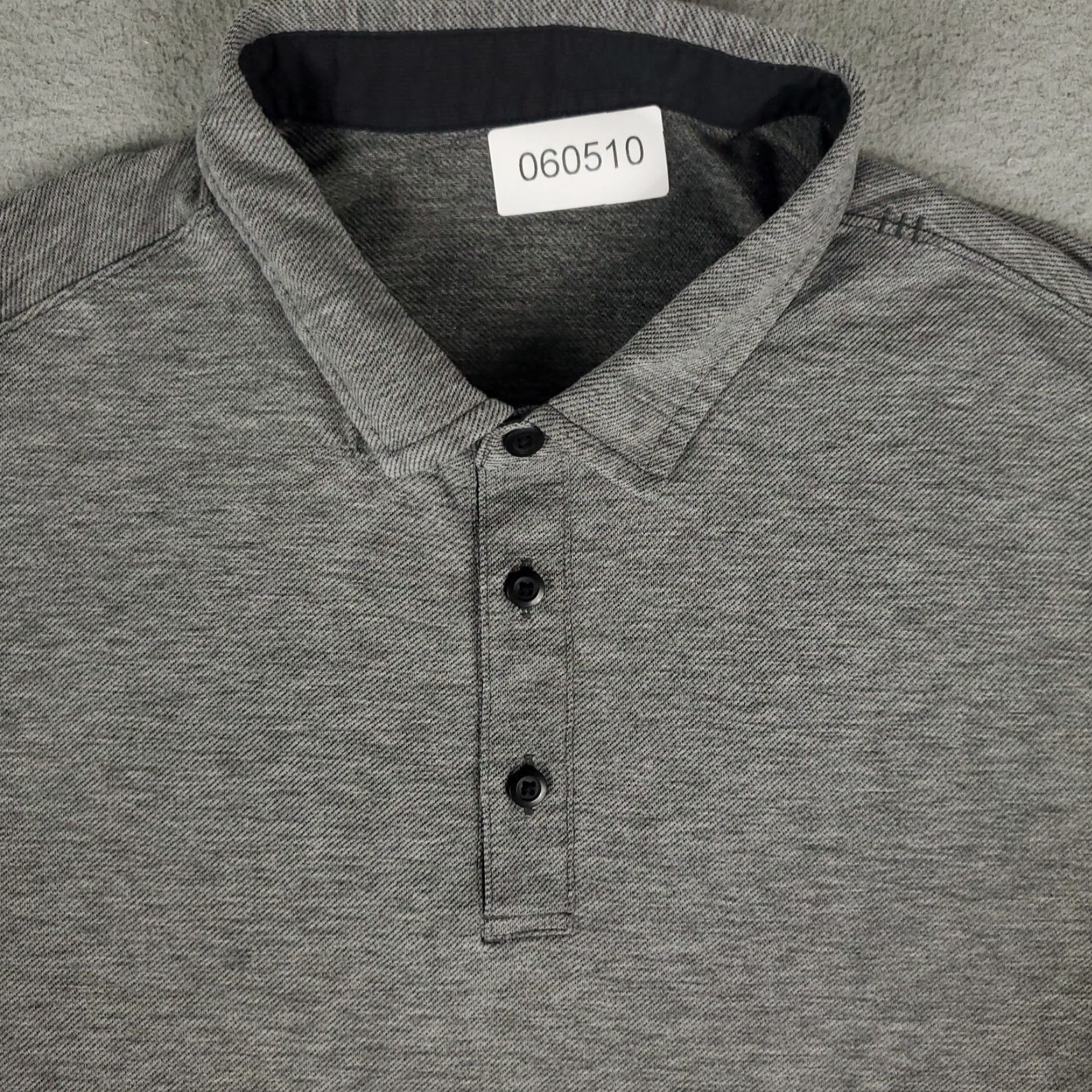 Lululemon Lululemon Polo Shirt Mens Size Medium Gray Tech Active Golf Short Sleeve Polo Shirt M Gray All Seasons Breathable Stretch Men's Golf Shirt Size US M / EU 48-50 / 2 - 2 Thumbnail