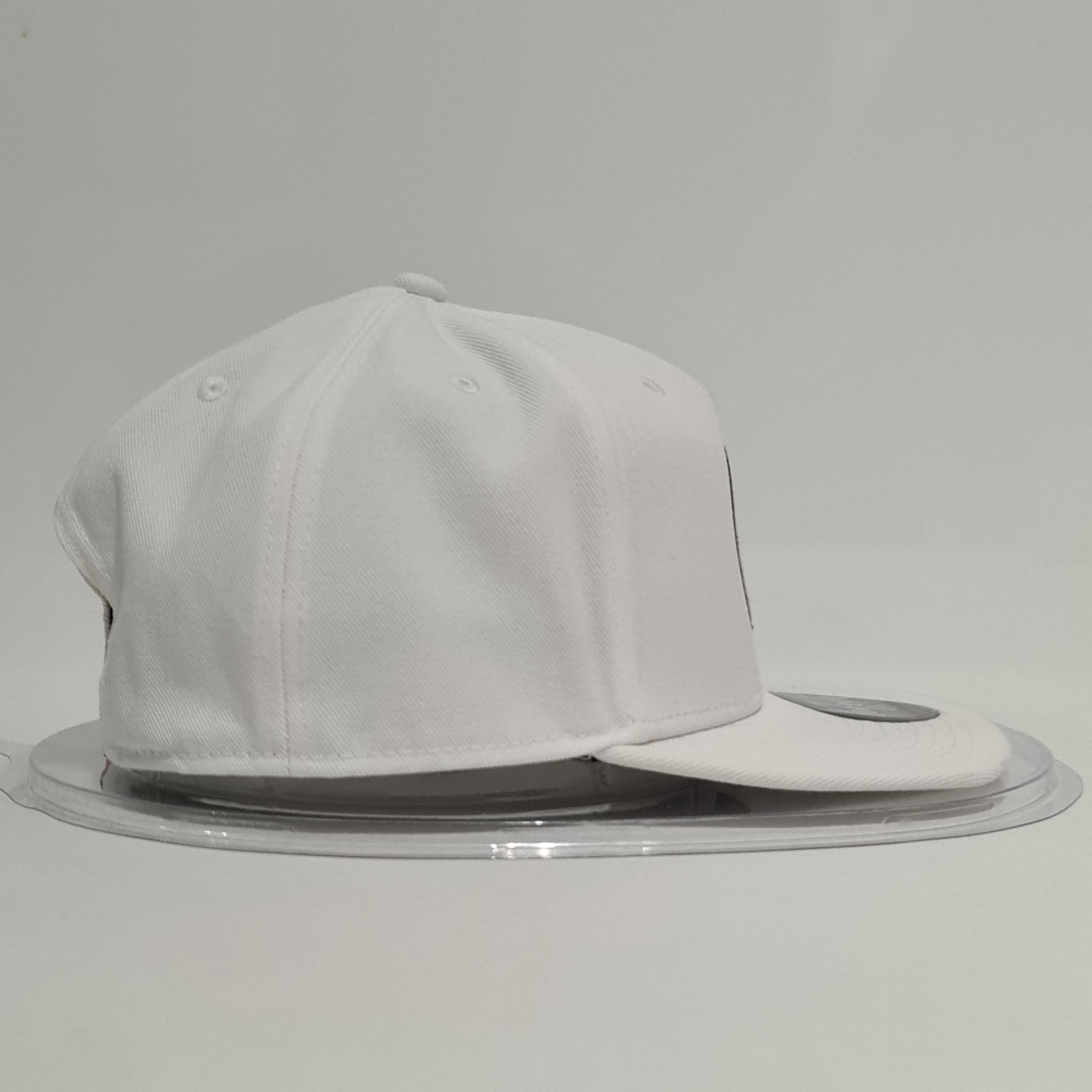 Jordan Brand Jordan Cap Snapback 'AJ1 x Paris Saint-Germain' White Size ONE SIZE - 4 Thumbnail