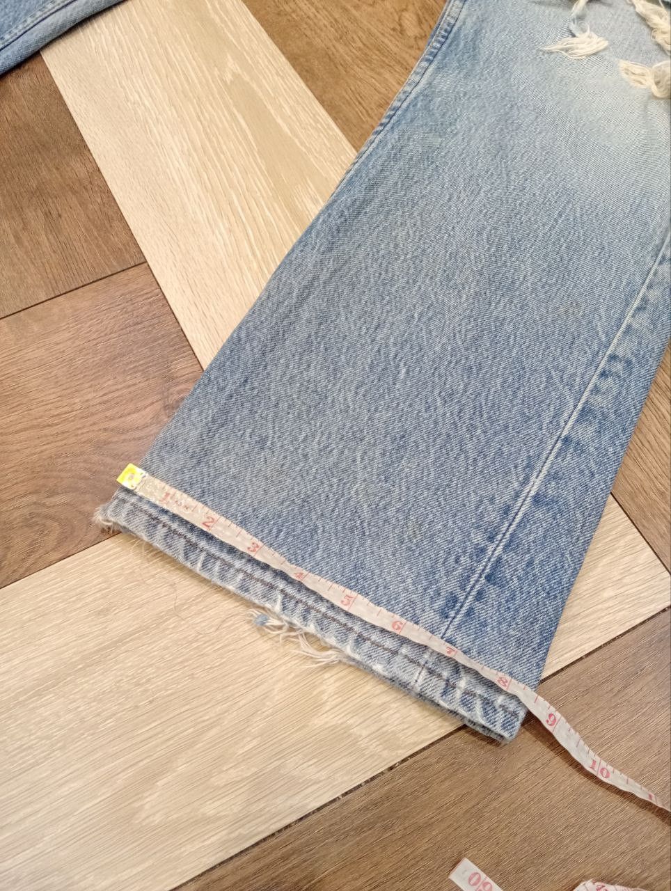 Levi's Vintage Clothing VINTAGE LEVI'S 501 BLUE DISTRESSED DENIM JEANS Size US 36 / EU 52 - 21 Thumbnail