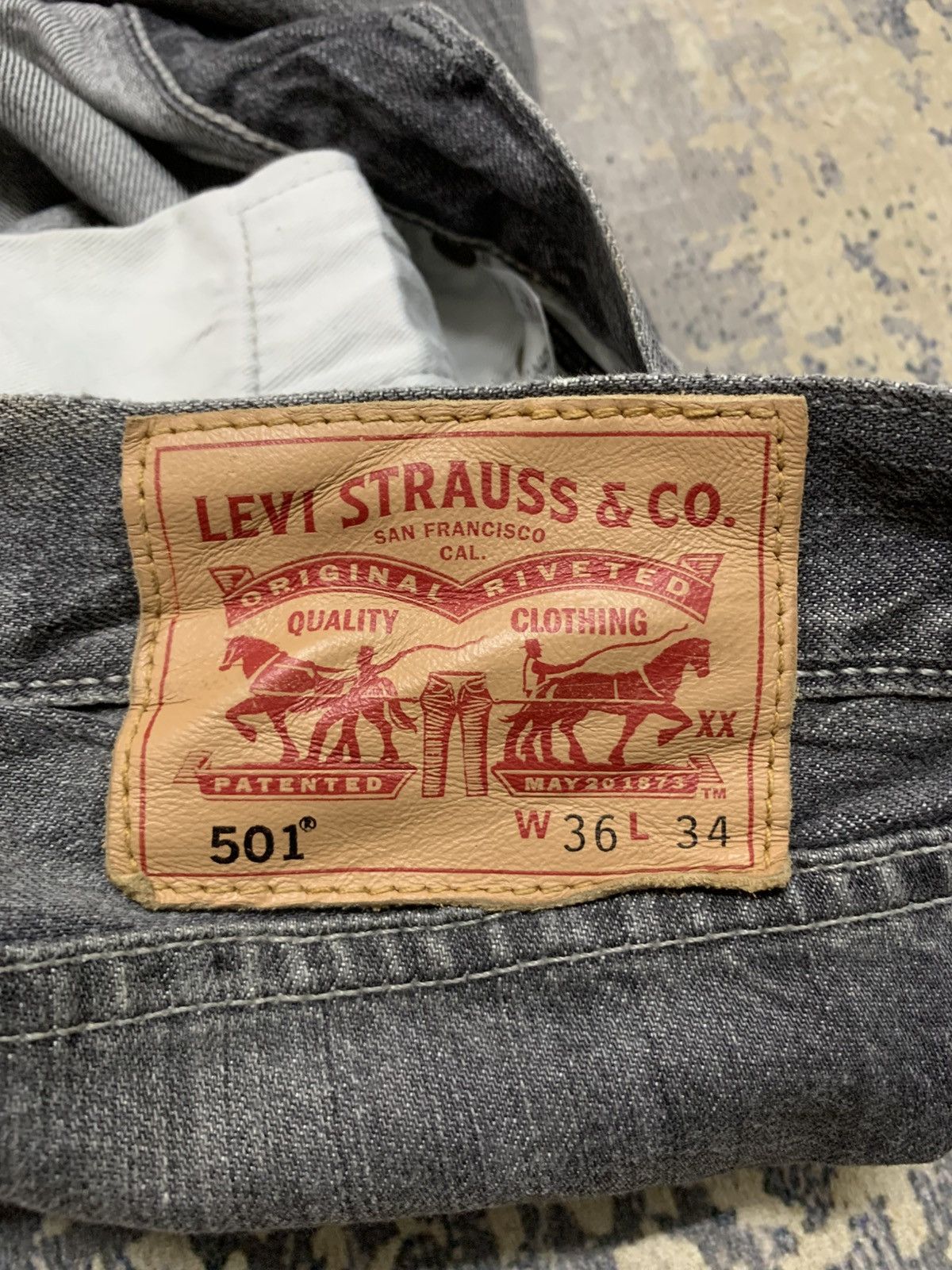 Levi's vintage levi's 501 distressed denim jeans W37 Size US 37 - 11 Thumbnail