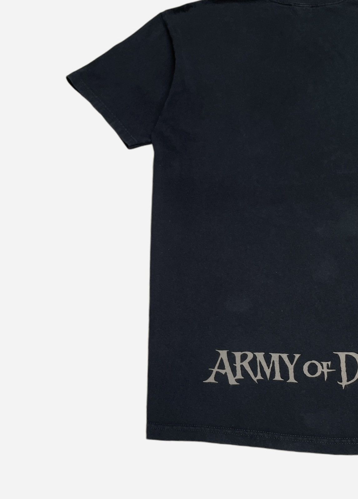 Vintage Rare Vintage Movie Horror Army Of Darkness T-shirt 2005s Size US L / EU 52-54 / 3 - 8 Thumbnail
