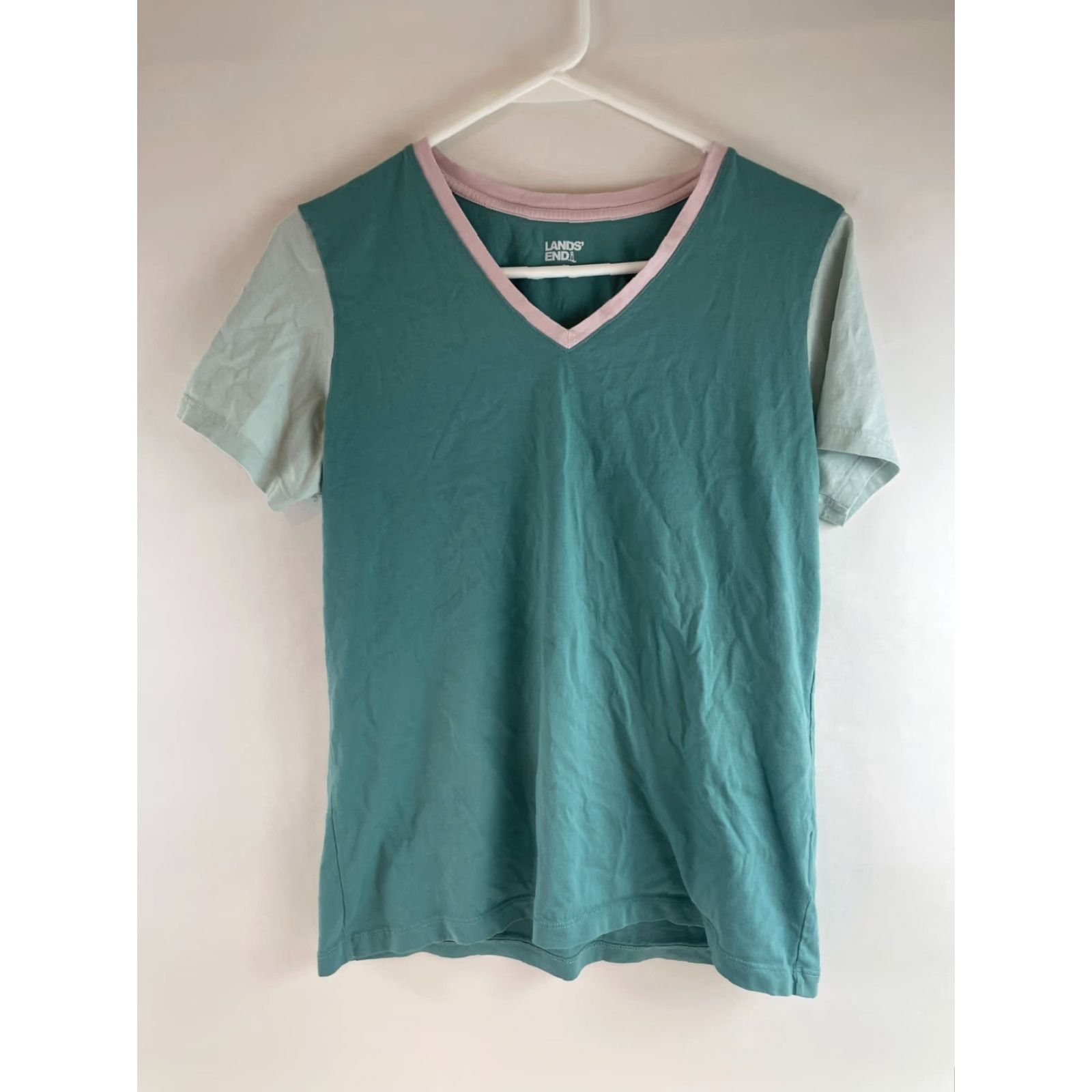 Lands' End Lands' End T-Shirt Women's Size Small 6-8 Turquoise Pink V-neck Short Sleeve Tee Size S / US 4 / IT 40 - 2 Thumbnail