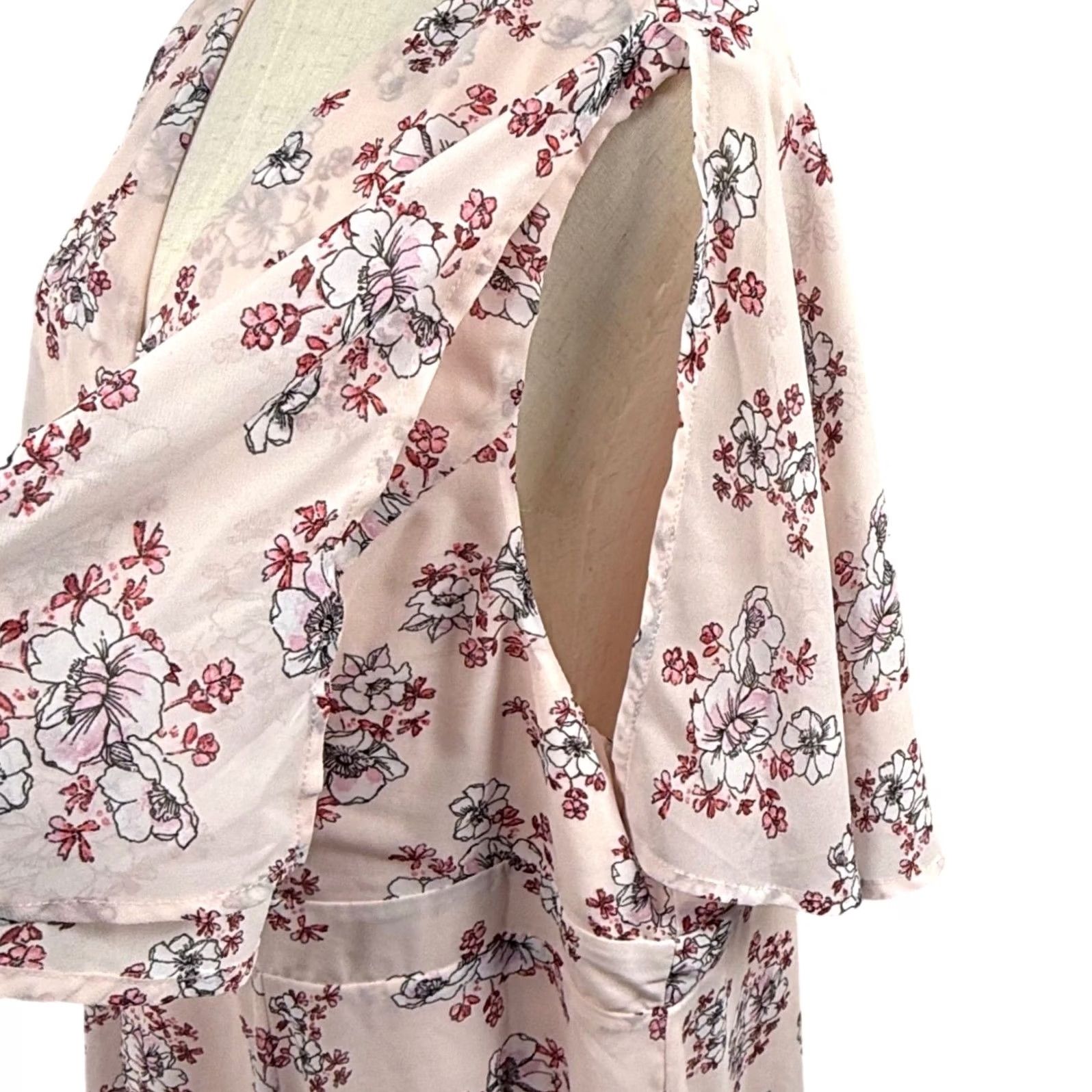 Torrid Torrid Pink Floral Dress 22 Capelet Overlay Chiffon Romantic Plus Size Midi Dress Flutter Sleeve V-Neck Zipper Womens Size 3XL / US 20-22 - 5 Thumbnail