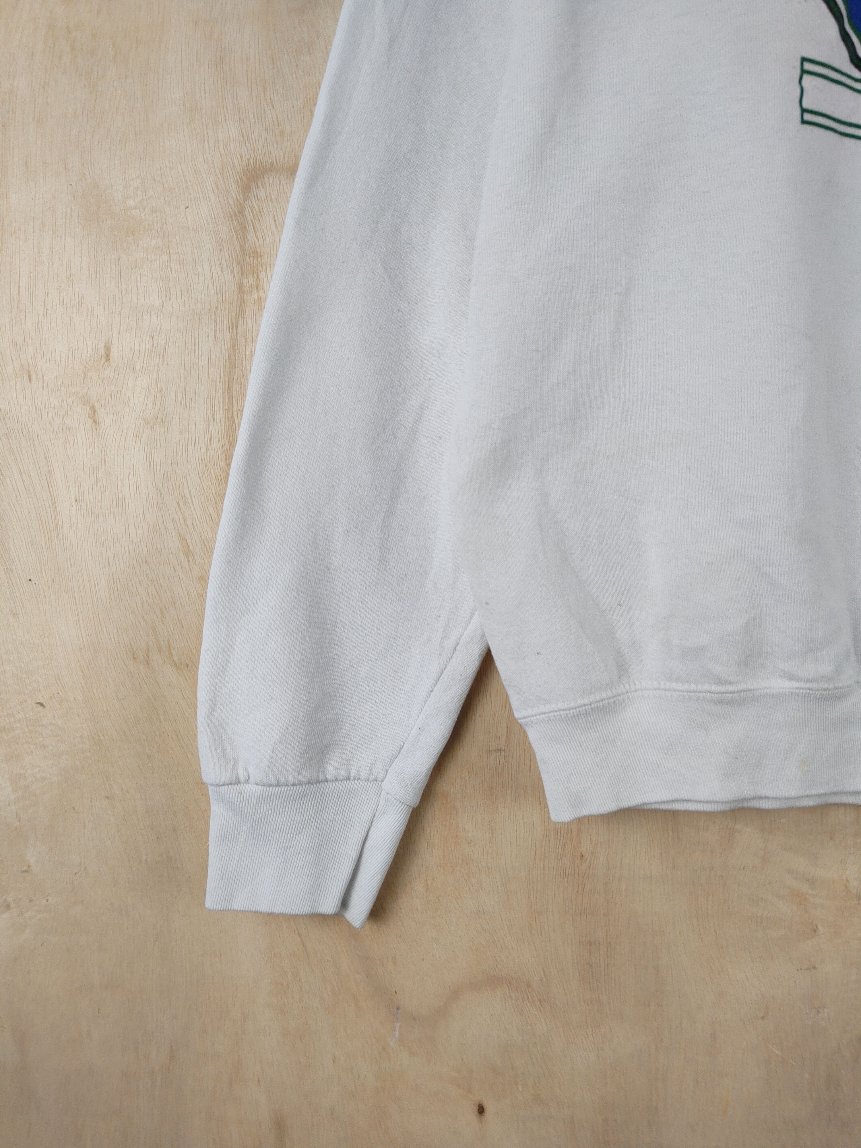 Fruit Of The Loom Fruit of the Loom White Sweatshirts #S2471 Size US L / EU 52-54 / 3 - 5 Thumbnail