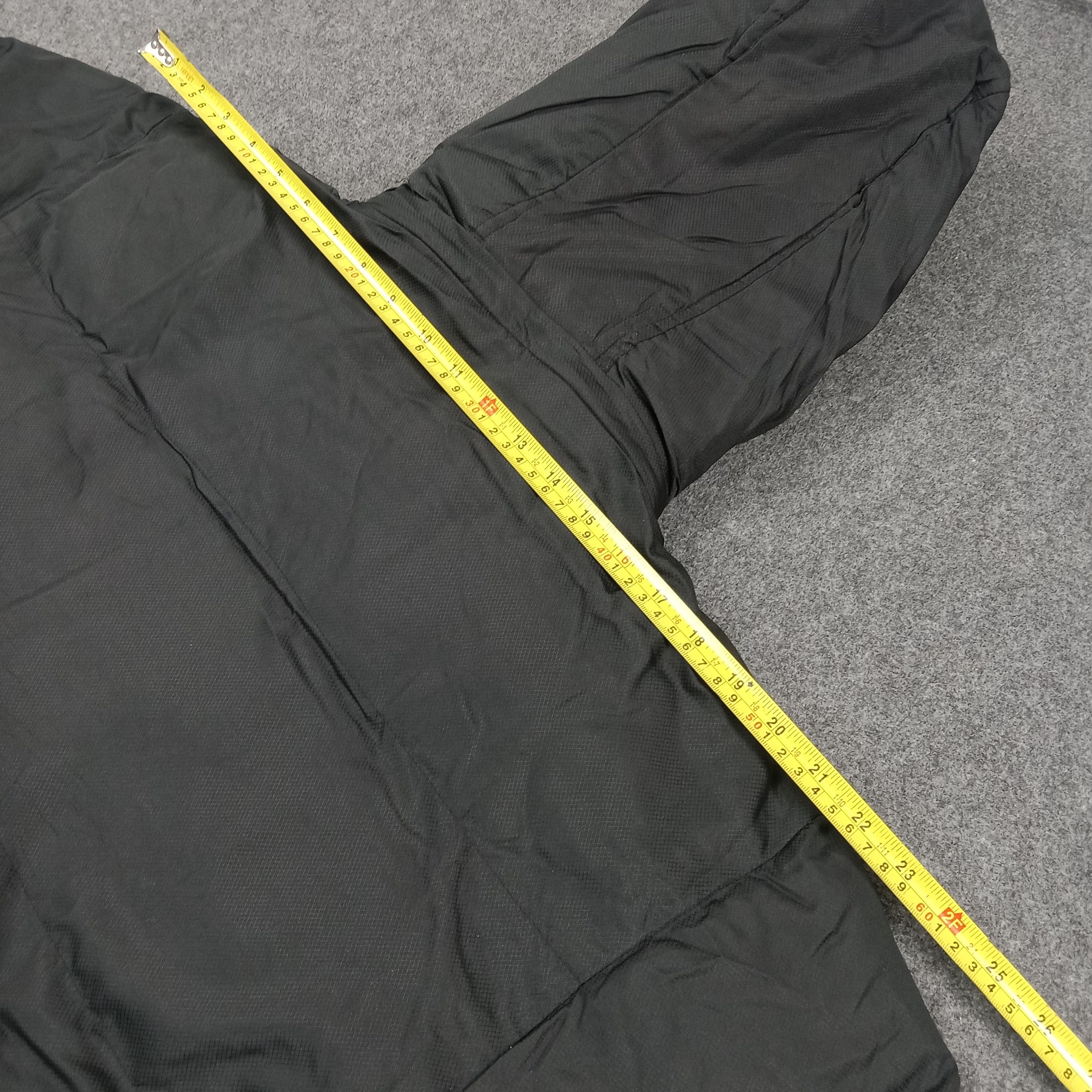 MCM MCM Legere Designer Brand Puffer Jacket C286N8 Size US XL / EU 56 / 4 - 6 Thumbnail