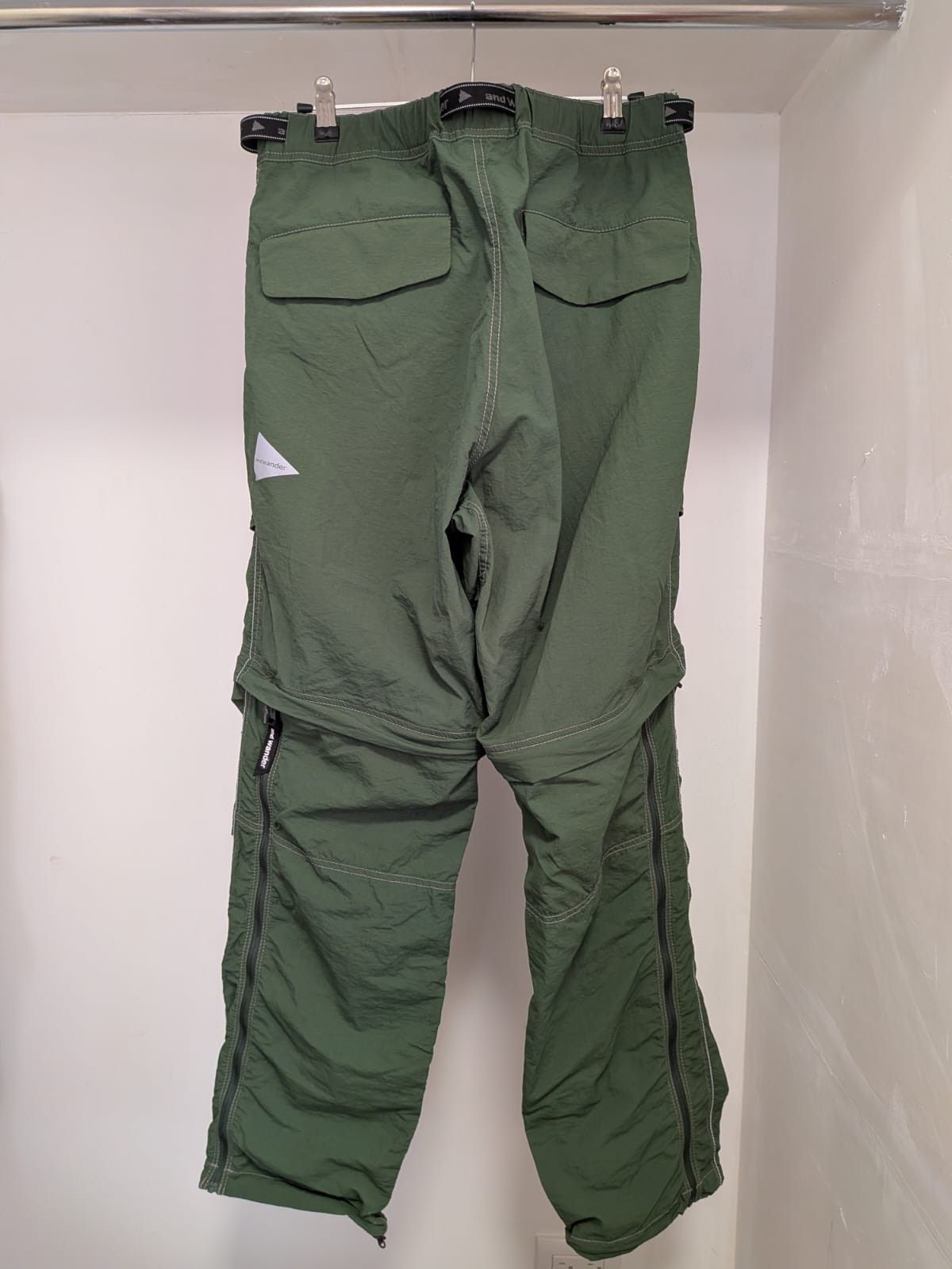 And Wander And Wander - Ny Taffeta Hiker 2 Way Pants in Dark Green L Size US 32 / EU 48 - 2 Thumbnail
