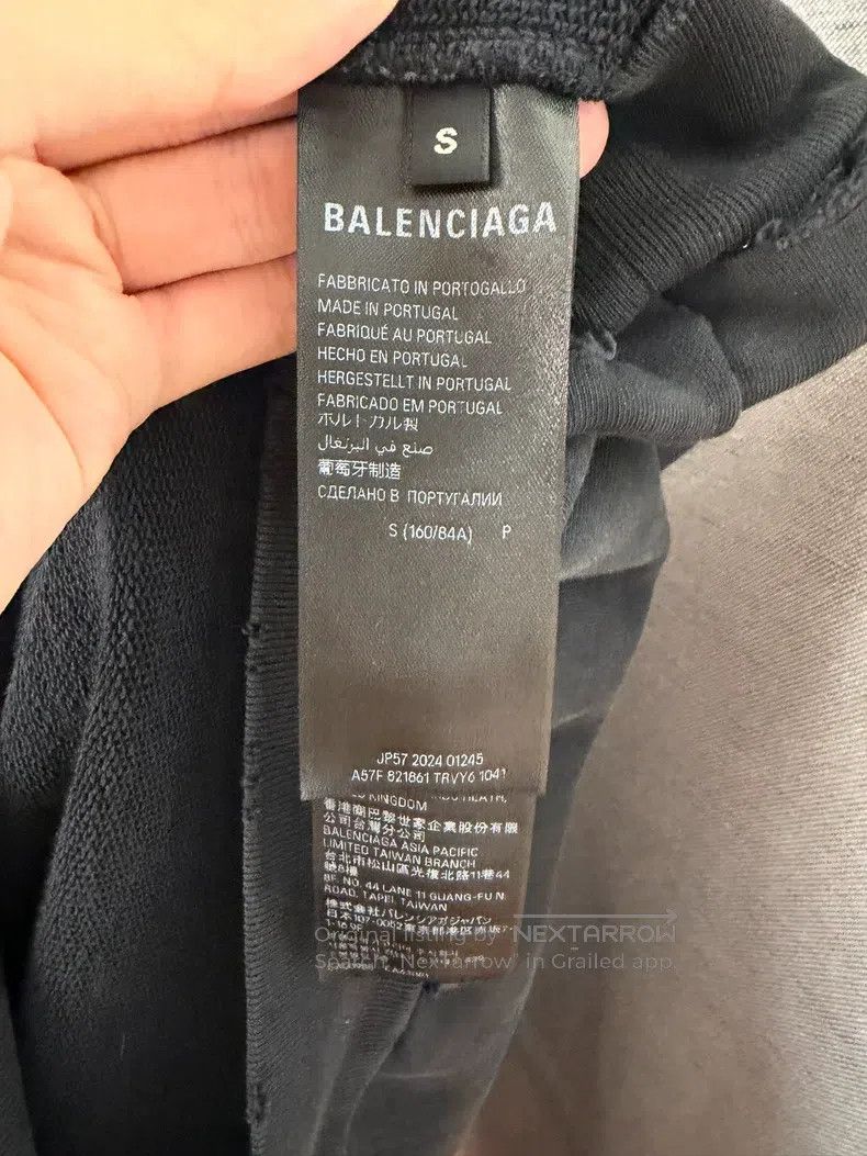 Balenciaga Balenciaga Black Band Portrait Hooded Sweatshirt Size US S / EU 44-46 / 1 - 4 Thumbnail