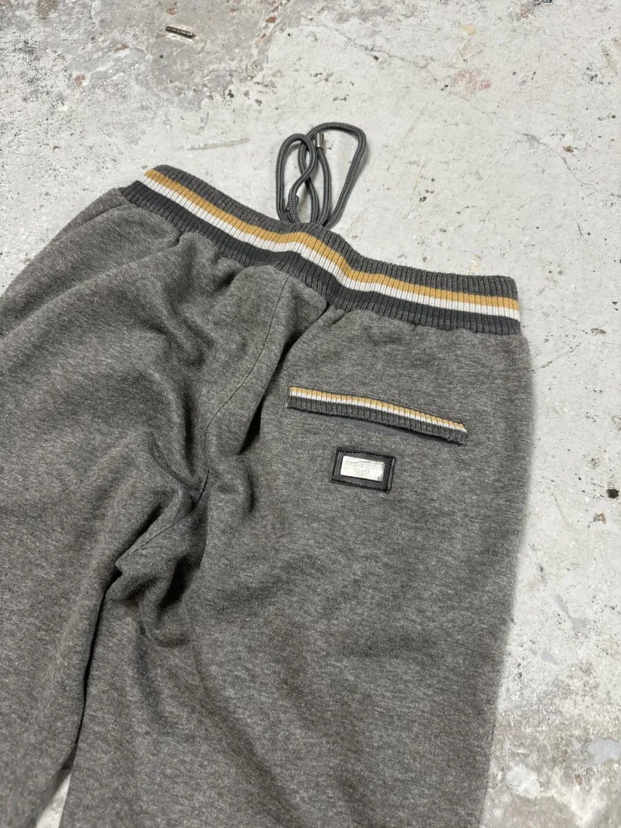 Dolce & Gabbana 2010s Dolce & Gabbana Grey Joggers Pants Size US 39 - 8 Thumbnail