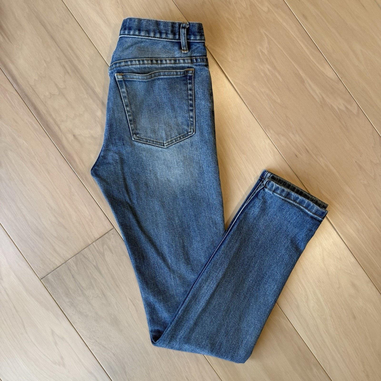 A.P.C. APC Jeans 28 Blue Medium Wash Denim Japan Button Fly Size US 28 / EU 44 - 2 Thumbnail