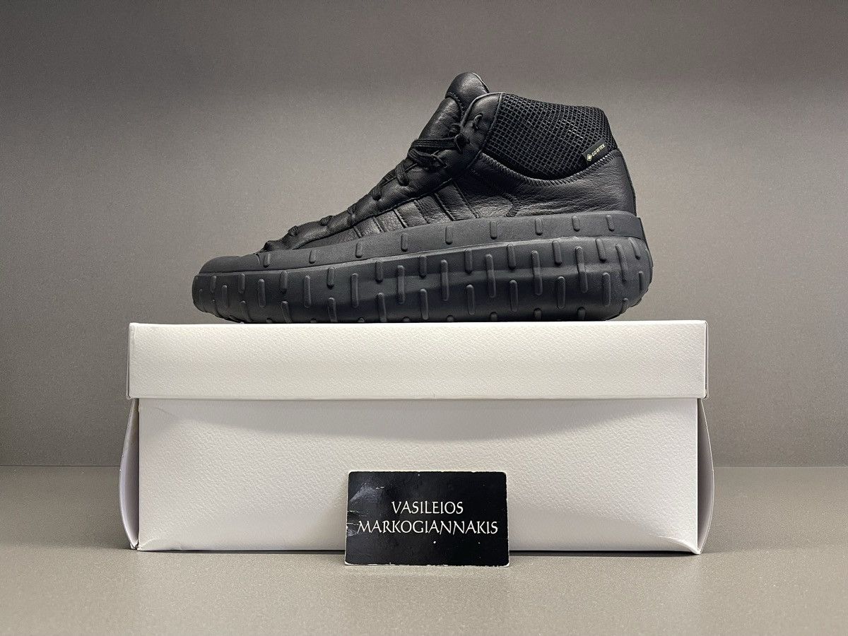 Adidas Adidas Y-3 GR.1P High GTX Triple Black Size US 8 / EU 41 - 1 Thumbnail