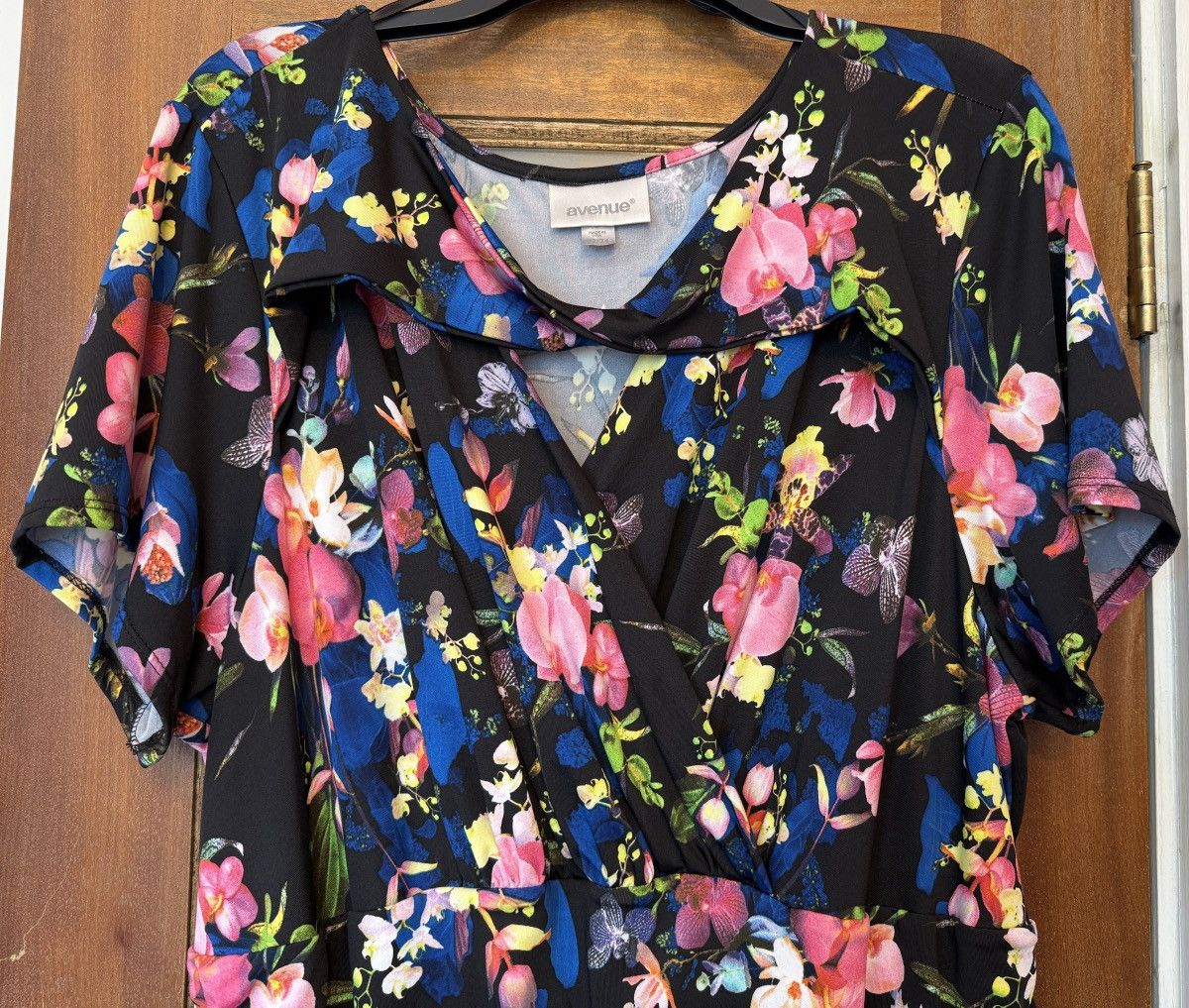 Avenue Avenue Women Black Floral Orchid Keyhole Maxi Dress Size 3XL / US 20-22 - 5 Thumbnail