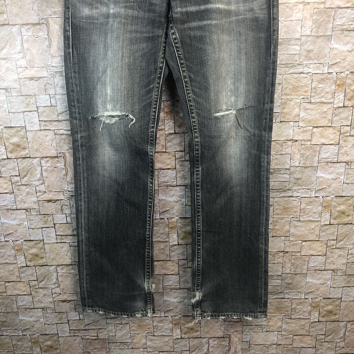 Levi's 502 Levis Black Distressed Denim Pants #A55 Size US 34 / EU 50 - 3 Thumbnail