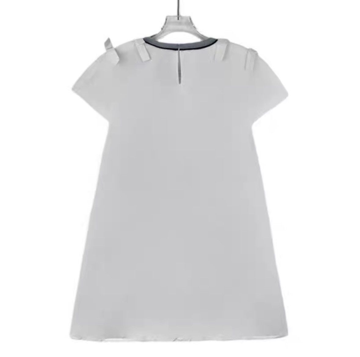 Fendi Fendi White Bow Crew Neck Short Sleeve Dress K26WX Size XS / US 0-2 / IT 36-38 - 2 Thumbnail
