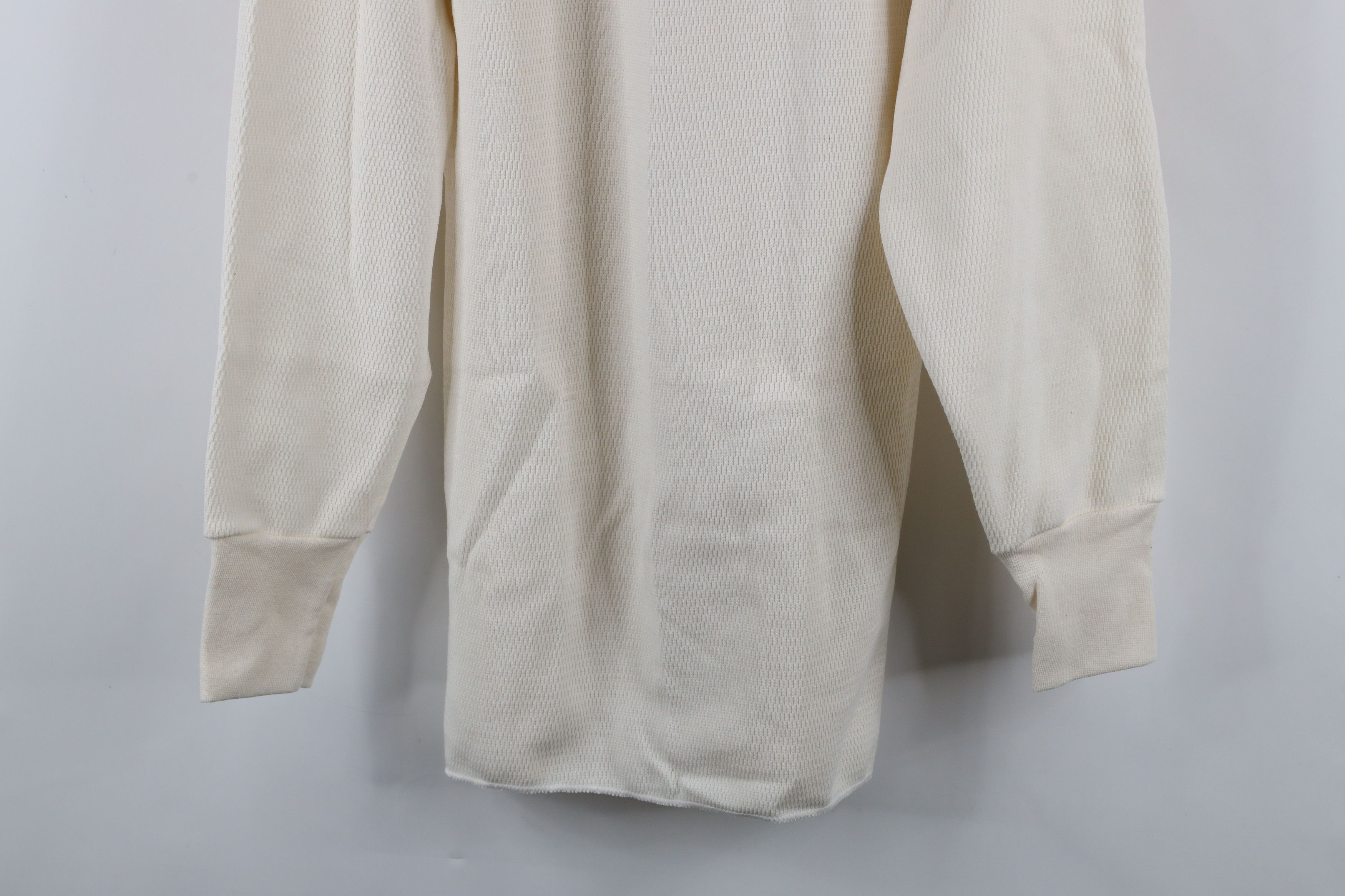 Vintage Vintage 90s Streetwear Waffle Knit Long Sleeve T-Shirt Cream Size US XL / EU 56 / 4 - 3 Thumbnail