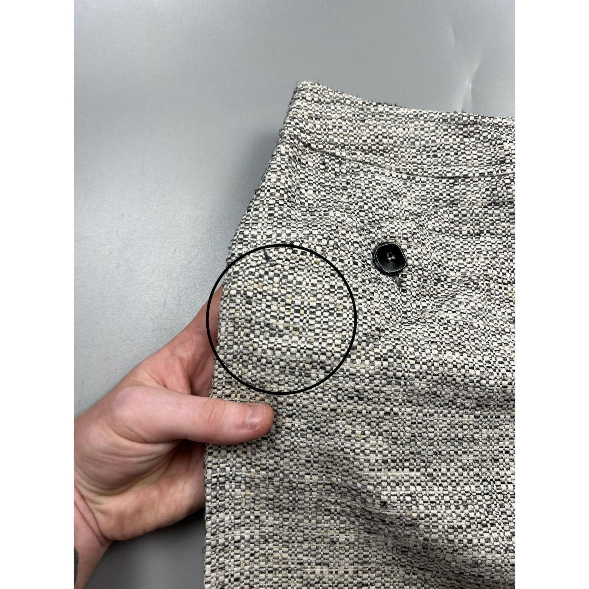 Max Mara Max Mara Tweed Skirt (Y0820) Size 26" / US 2 / IT 38 - 5 Thumbnail