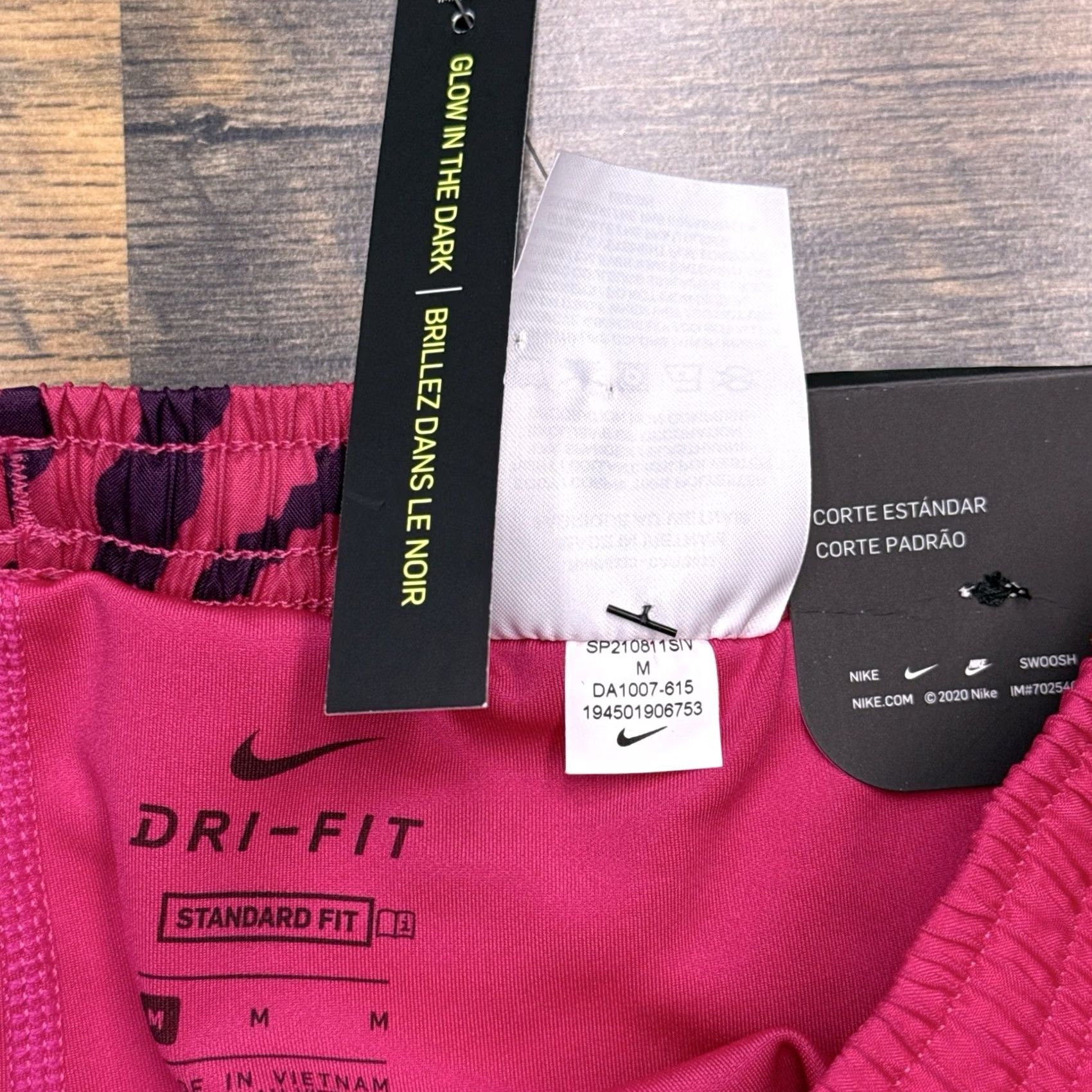 Nike Nike Shorts Girls M Pink DriFit Athletic Running New Size 32" / US 10 / IT 46 - 6 Thumbnail