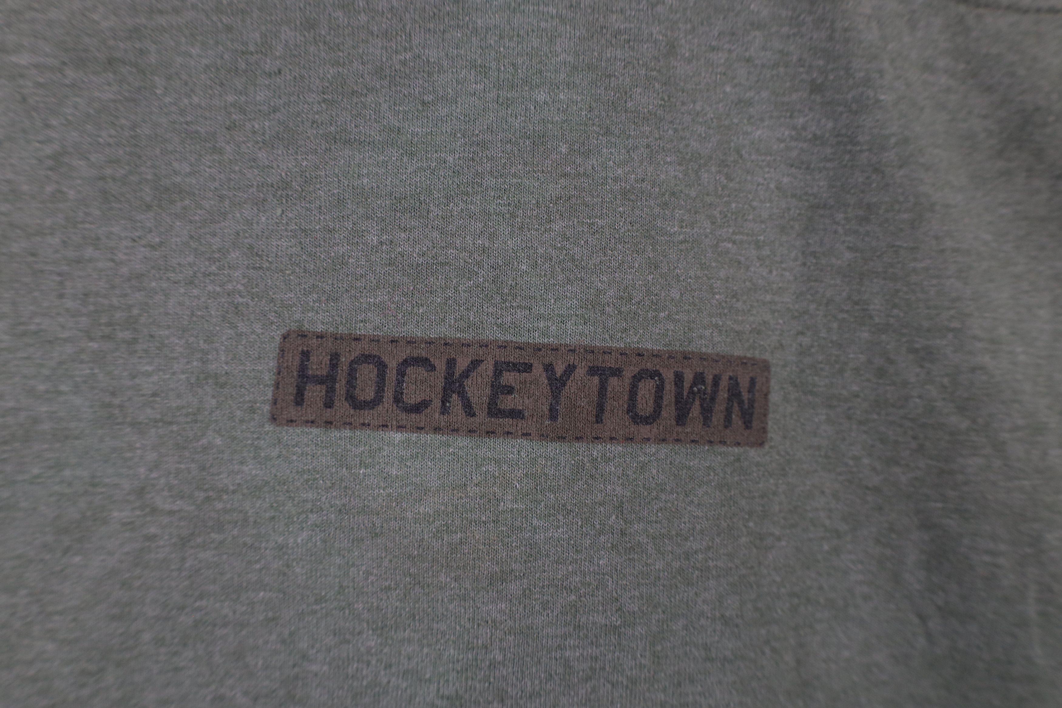 Vintage Vintage SGA Hockeytown Camouflage Detroit Red Wings T-Shirt Size US XL / EU 56 / 4 - 4 Thumbnail