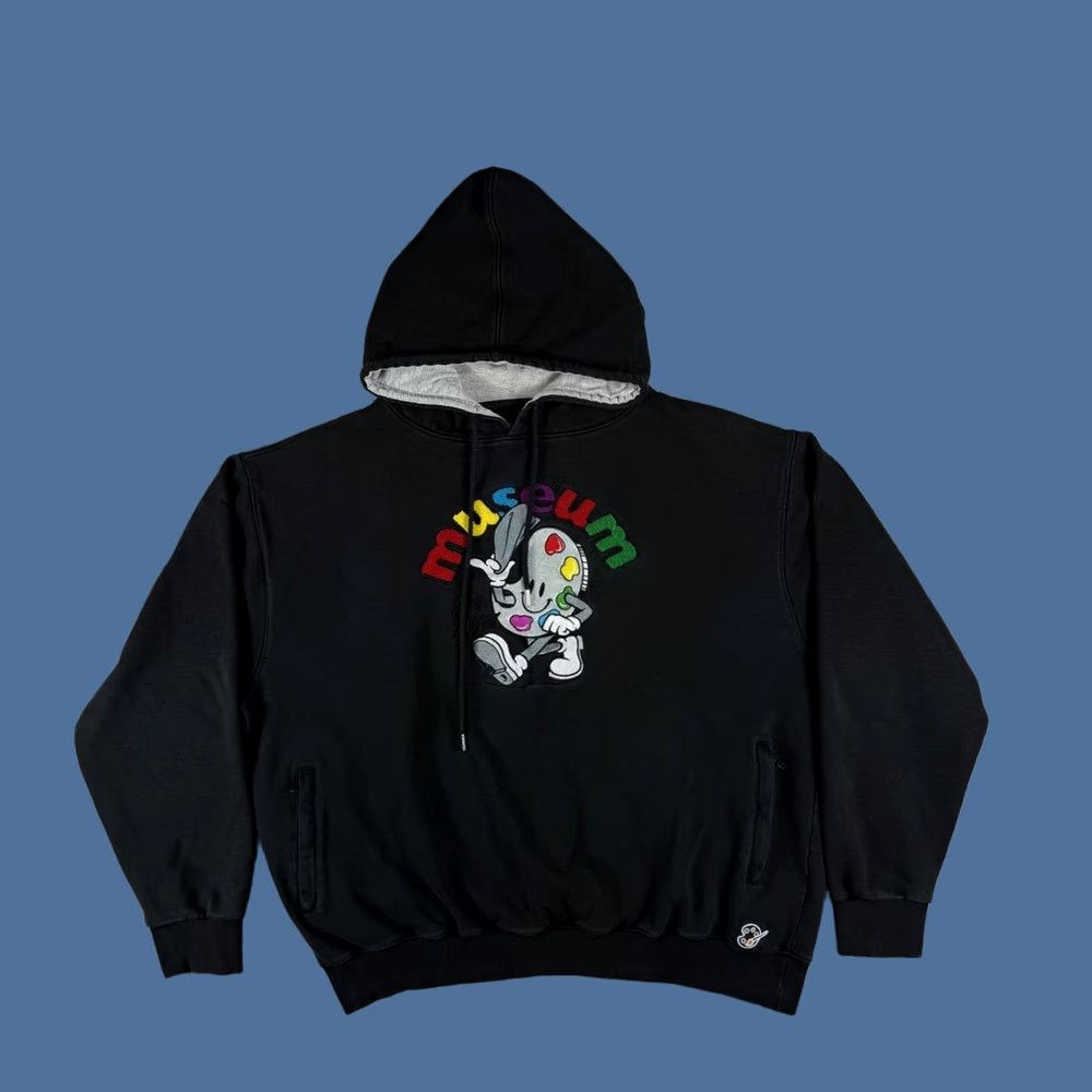 Logo 7 VINTAGE The Museum DC Embroidered Logo Black Hoodie Men 3XL Size US XXL / EU 58 / 5 - 1 Thumbnail