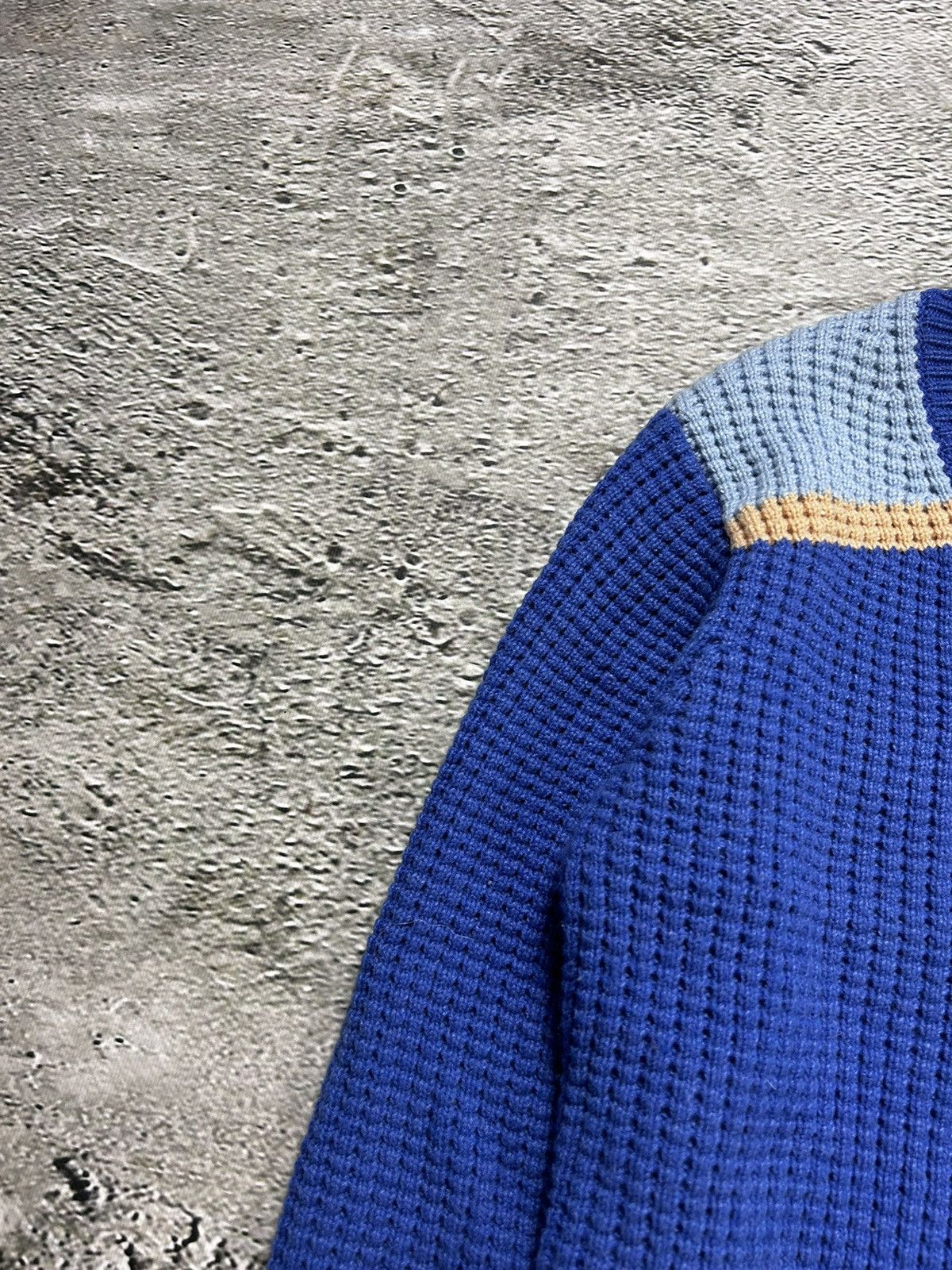 Marni × Uniqlo Marni Uniqlo Popcorn Knit V-neck Sweater blue Size M / US 6-8 / IT 42-44 - 3 Thumbnail
