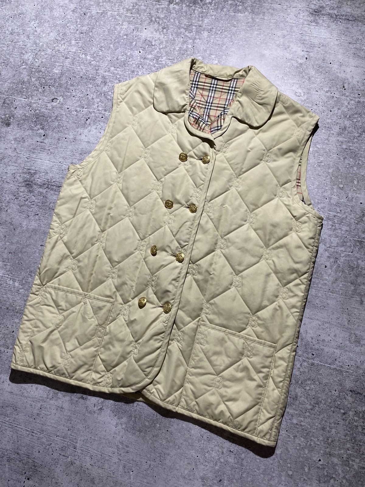 Burberry Burberry luxury monogram vest Size US L / EU 52-54 / 3 - 2 Thumbnail