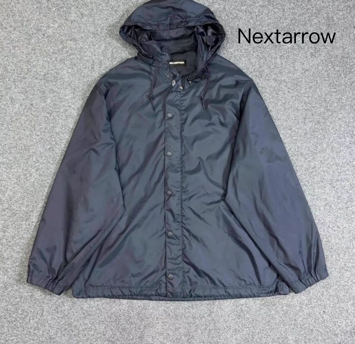 Balenciaga Balenciaga 7-language logo printed submachine jacket Size US M / EU 48-50 / 2 - 1 Thumbnail