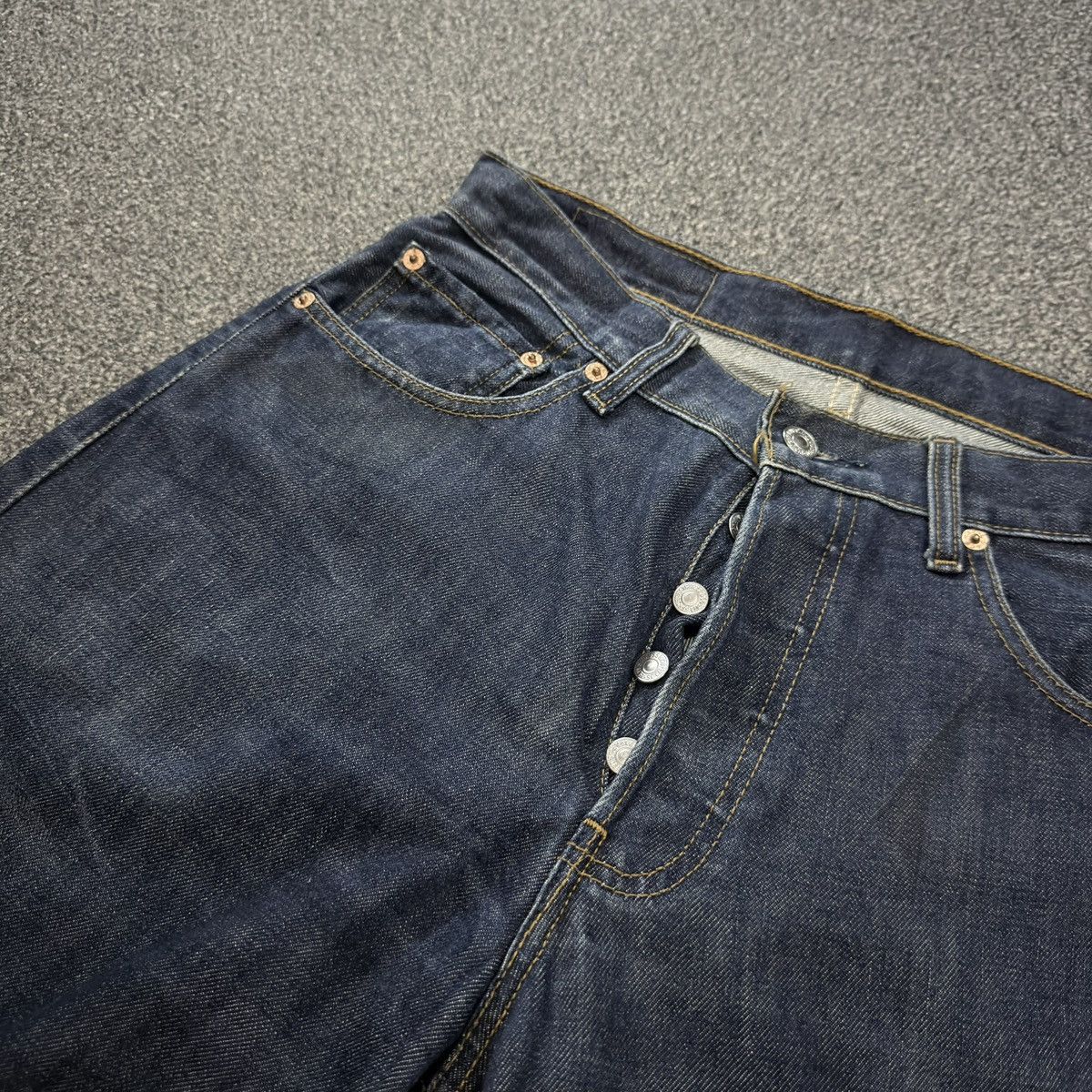 Levi's Vintage Clothing Vintage 90s Levis 509 Button Fly Distressed Blue Denim W31 Size US 31 - 12 Thumbnail