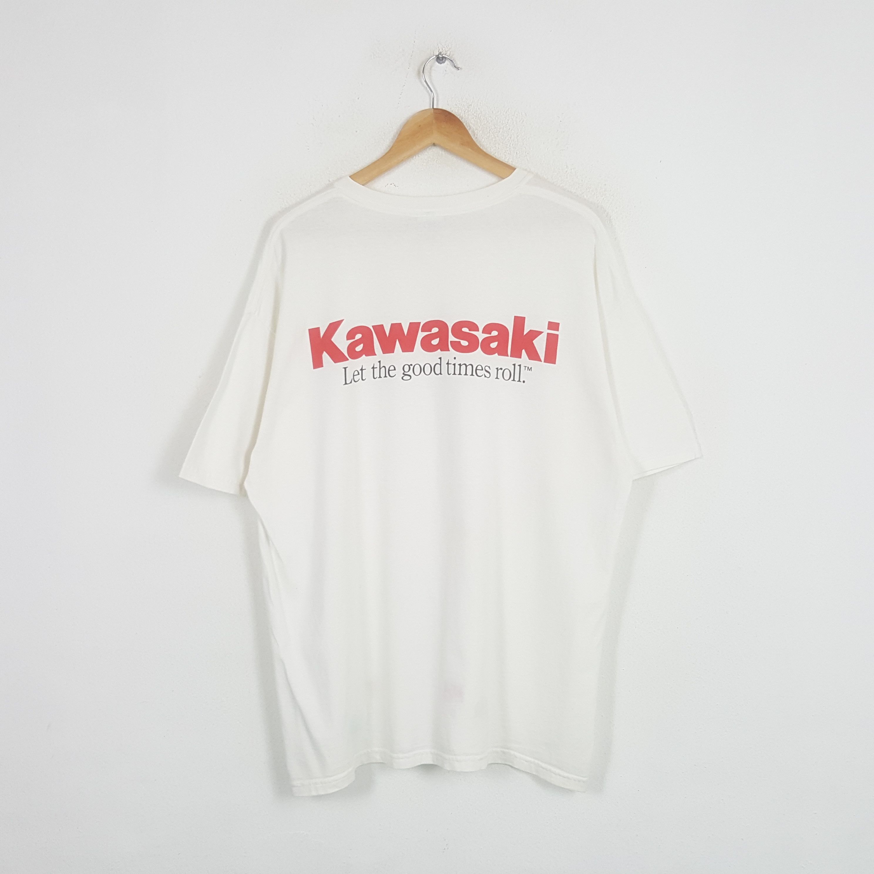 Vintage Vintage Kawasaki Japanese Motorsports Racing Tshirt Size US XXL / EU 58 / 5 - 1 Thumbnail