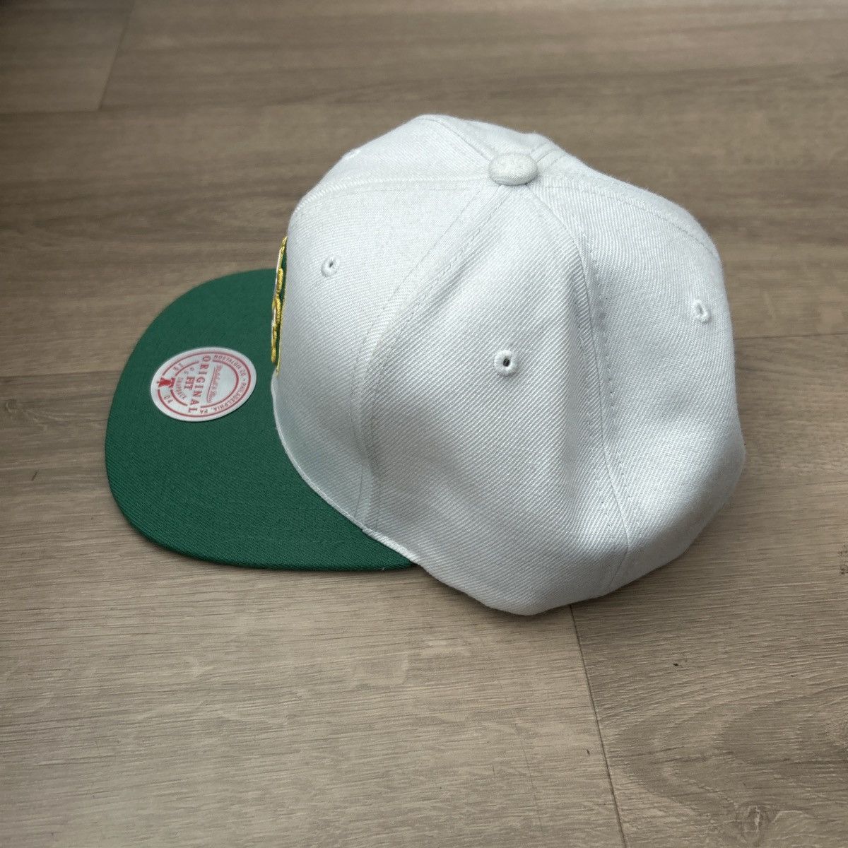 Mitchell & Ness Vintage Mitchell & Ness celtics snapback hat Size ONE SIZE - 3 Thumbnail