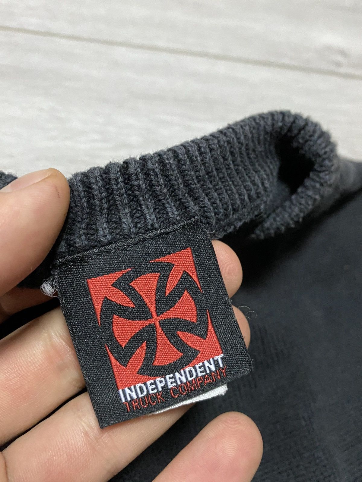 Independent Truck Co. Independent sweater knitted Size US M / EU 48-50 / 2 - 5 Thumbnail