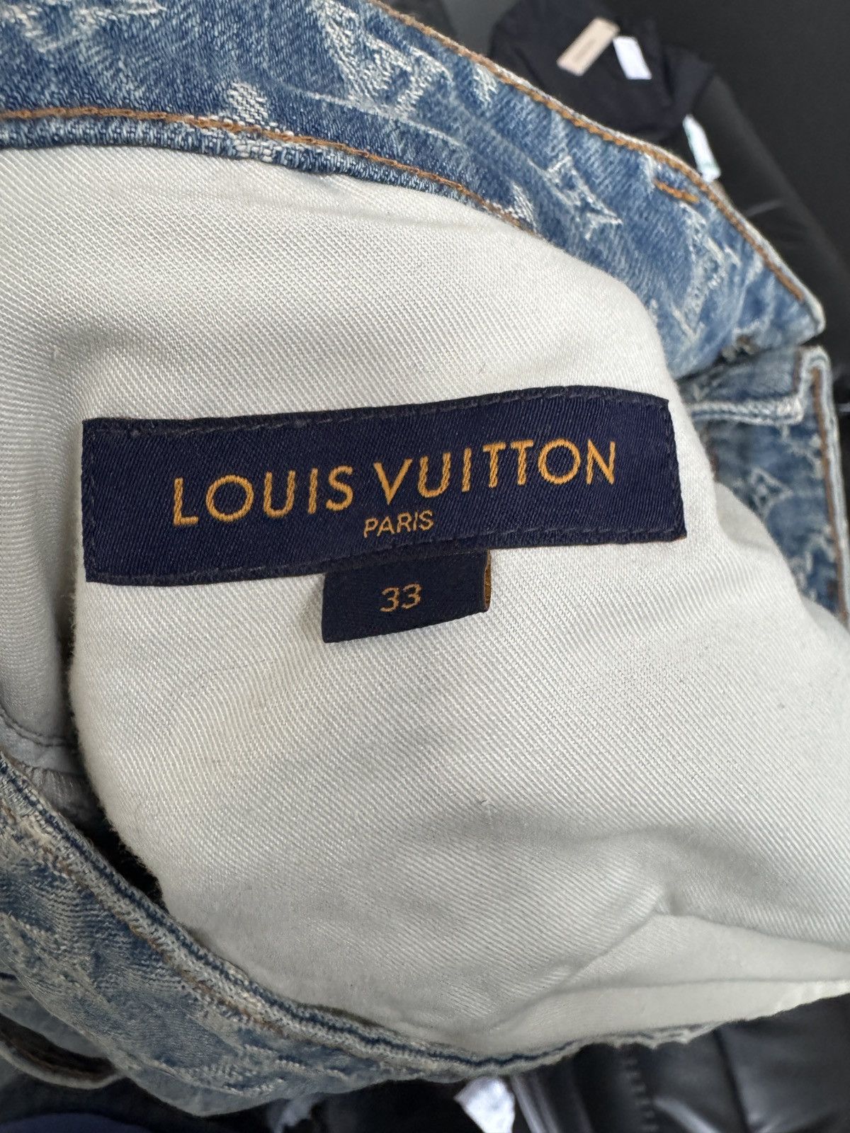 Louis Vuitton Louis Vuitton Graffiti Denim Size US 33 - 13 Thumbnail