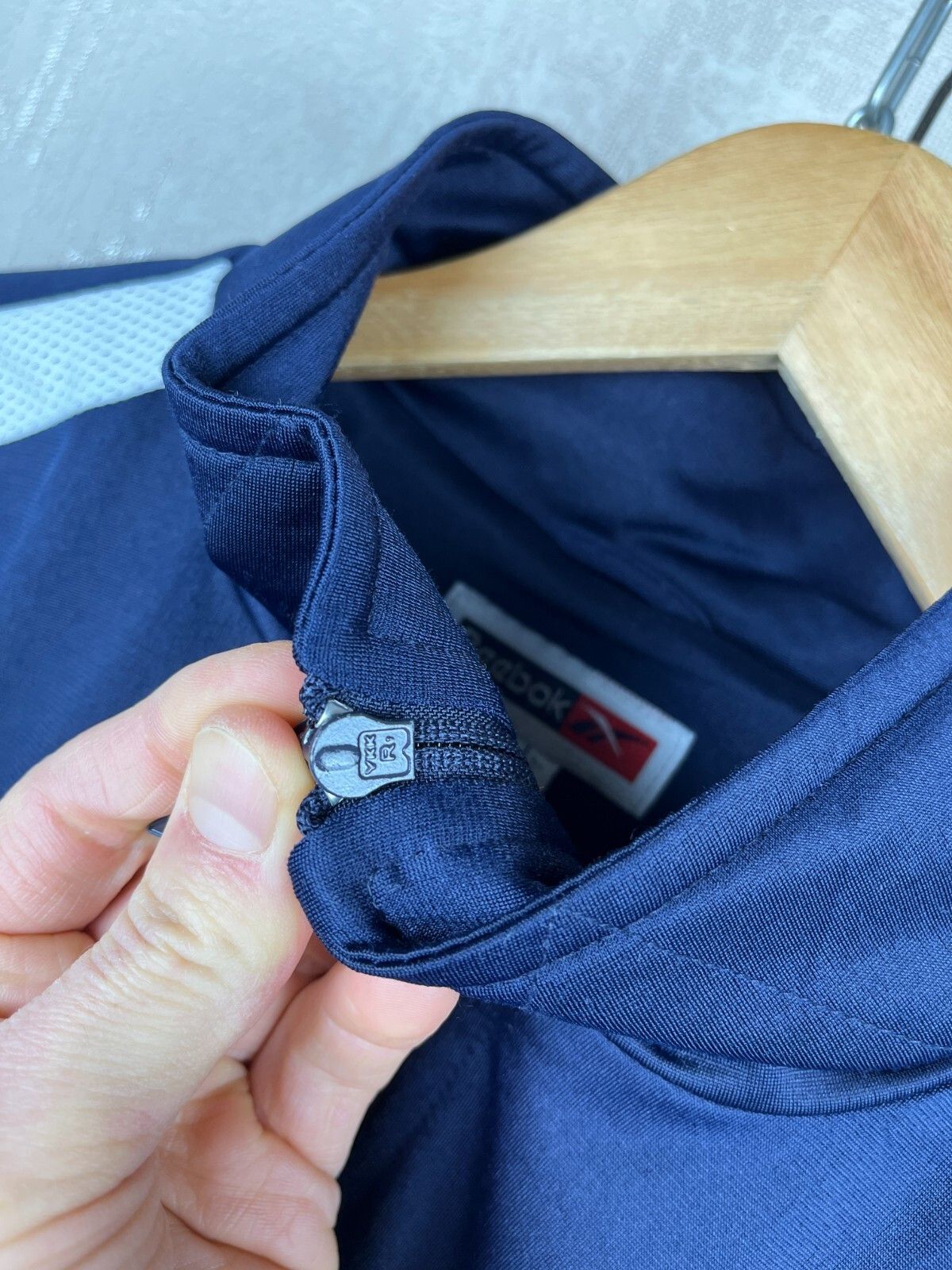 Reebok 90's Reebok Vintage Track Jacket Full Zip Size US L / EU 52-54 / 3 - 12 Thumbnail