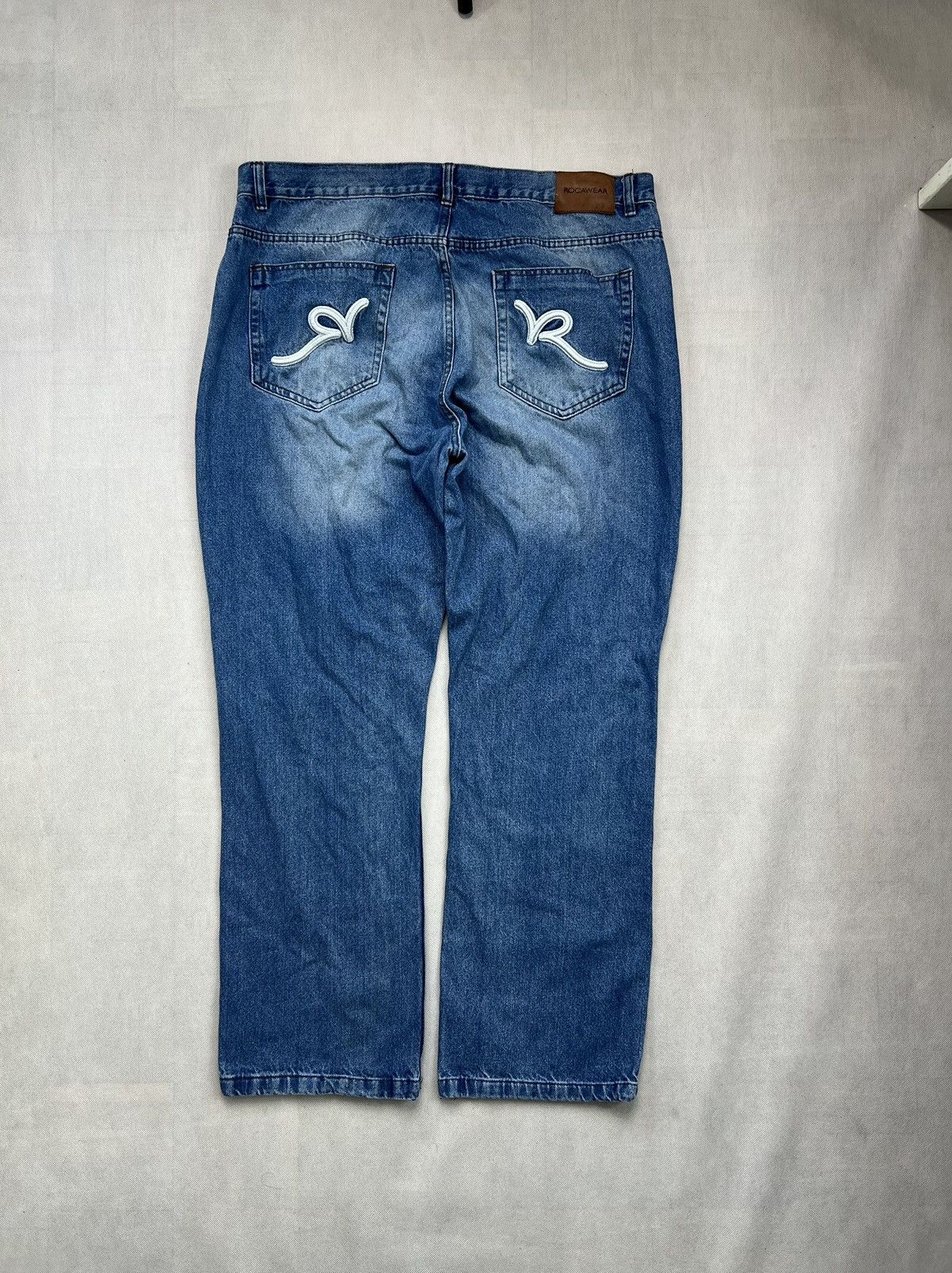 Rocawear × Vintage Baggy Pants Rocawear Hip Hop Rap Jeans Denim Big Logo Size US 42 / EU 58 - 1 Thumbnail