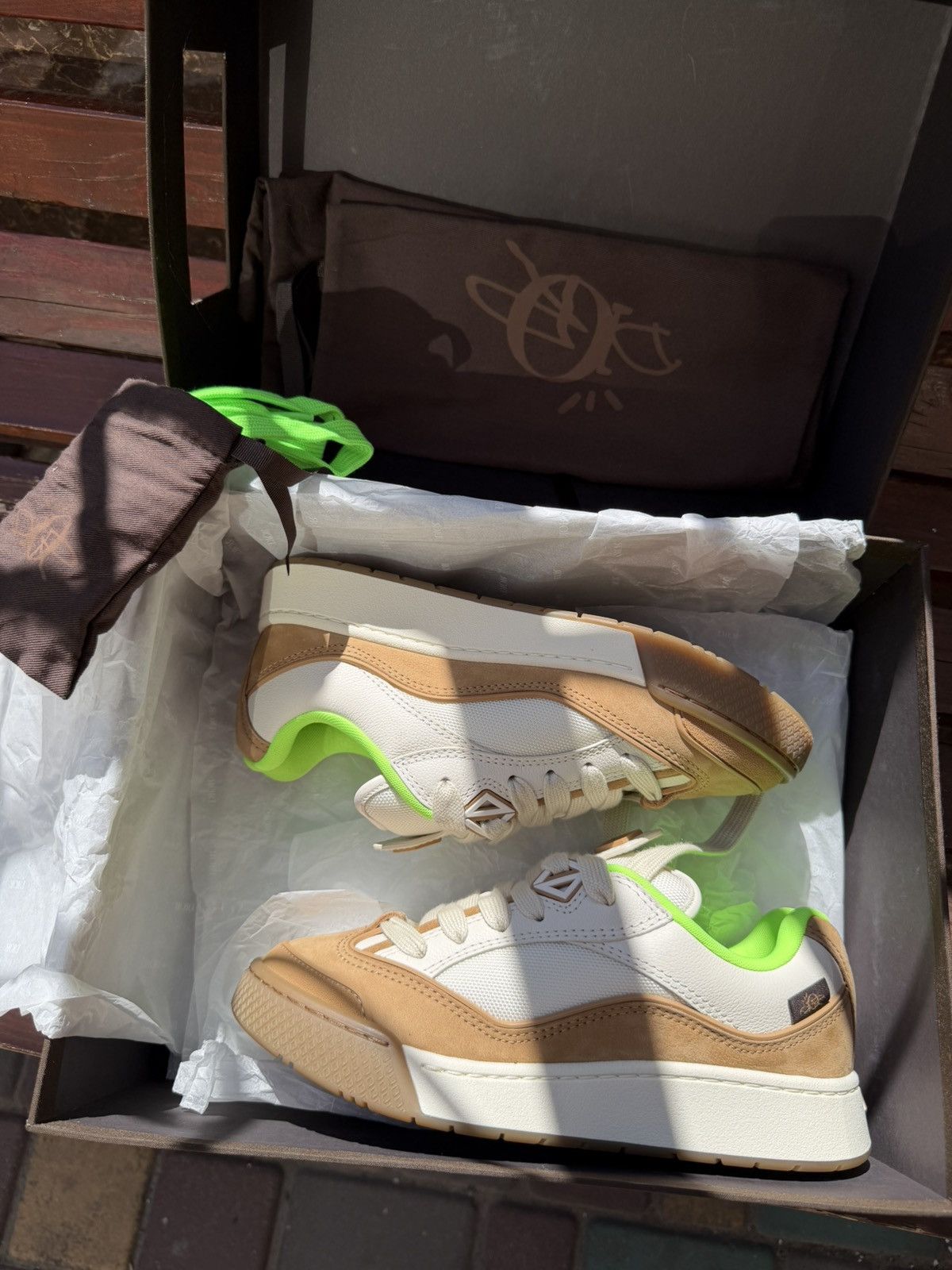 Dior × Travis Scott Dior x Travis Scott Cactus Jack B713 Jack' Cream Size US 8 / IT 38 - 1 Thumbnail