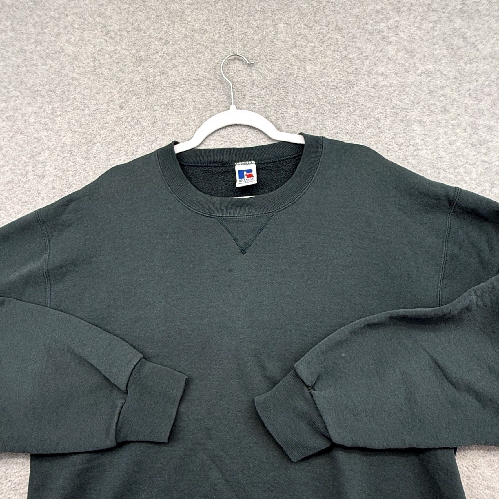 Russell Athletic VINTAGE Russell Athletic Sweatshirt Crew Neck Mens Large Tall Green 90s Pullover Classic Size US L / EU 52-54 / 3 - 2 Thumbnail