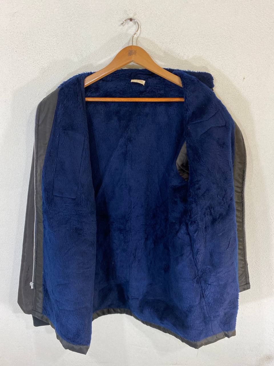 Budweiser vintage lakes jacket fleece lining budweiser pathces Size US M / EU 48-50 / 2 - 7 Thumbnail