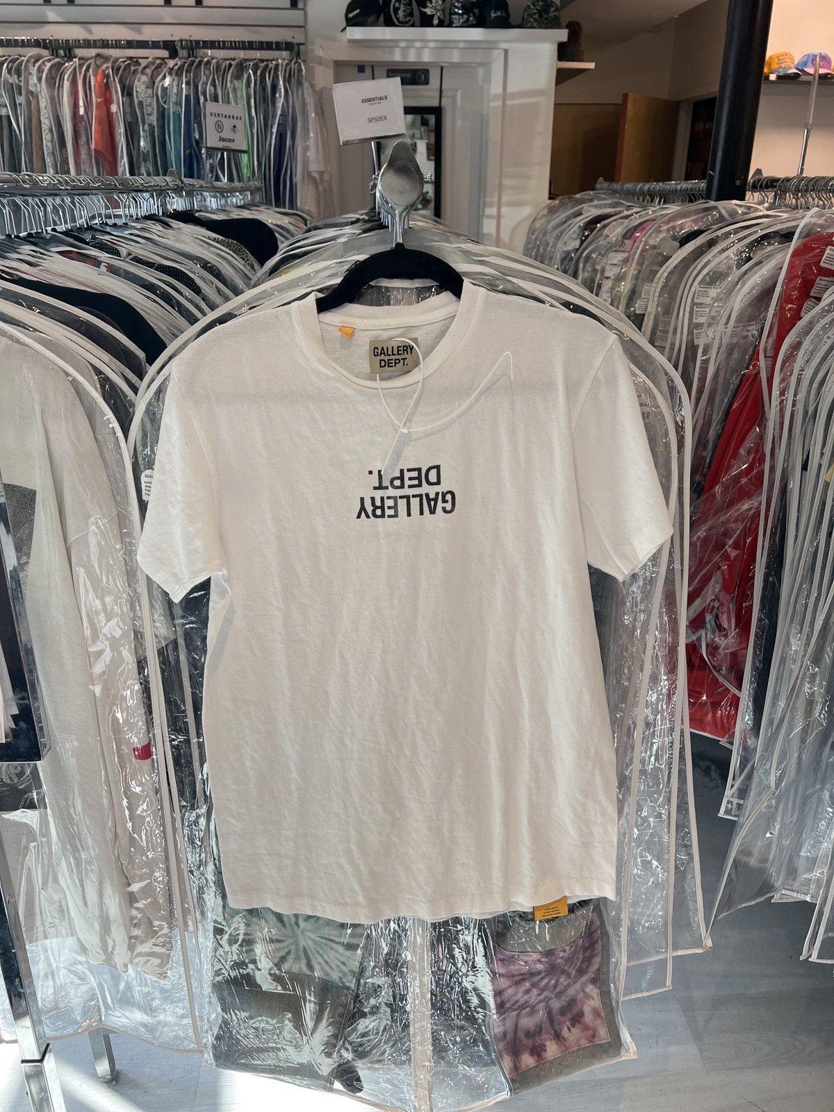 Gallery Dept. Gallery Dept. Upside Down Logo Shirt Size US S / EU 44-46 / 1 - 1 Thumbnail