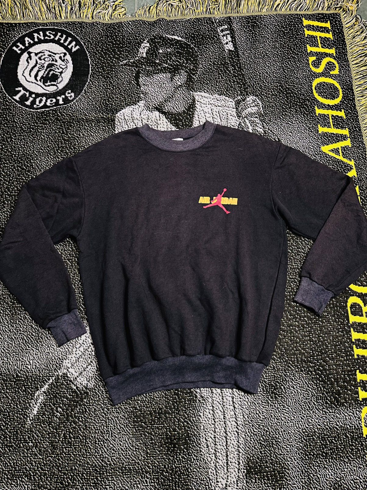 Nike Vintage 90s Nike Air Jordan Sweatshirt Size US L / EU 52-54 / 3 - 2 Thumbnail