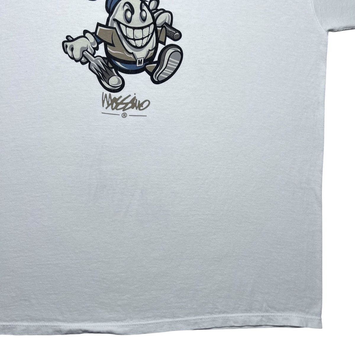 Mossimo × Vintage Vintage 90s Mossimo Bustin Down Walls Character Graphic Tee Size US L / EU 52-54 / 3 - 6 Thumbnail