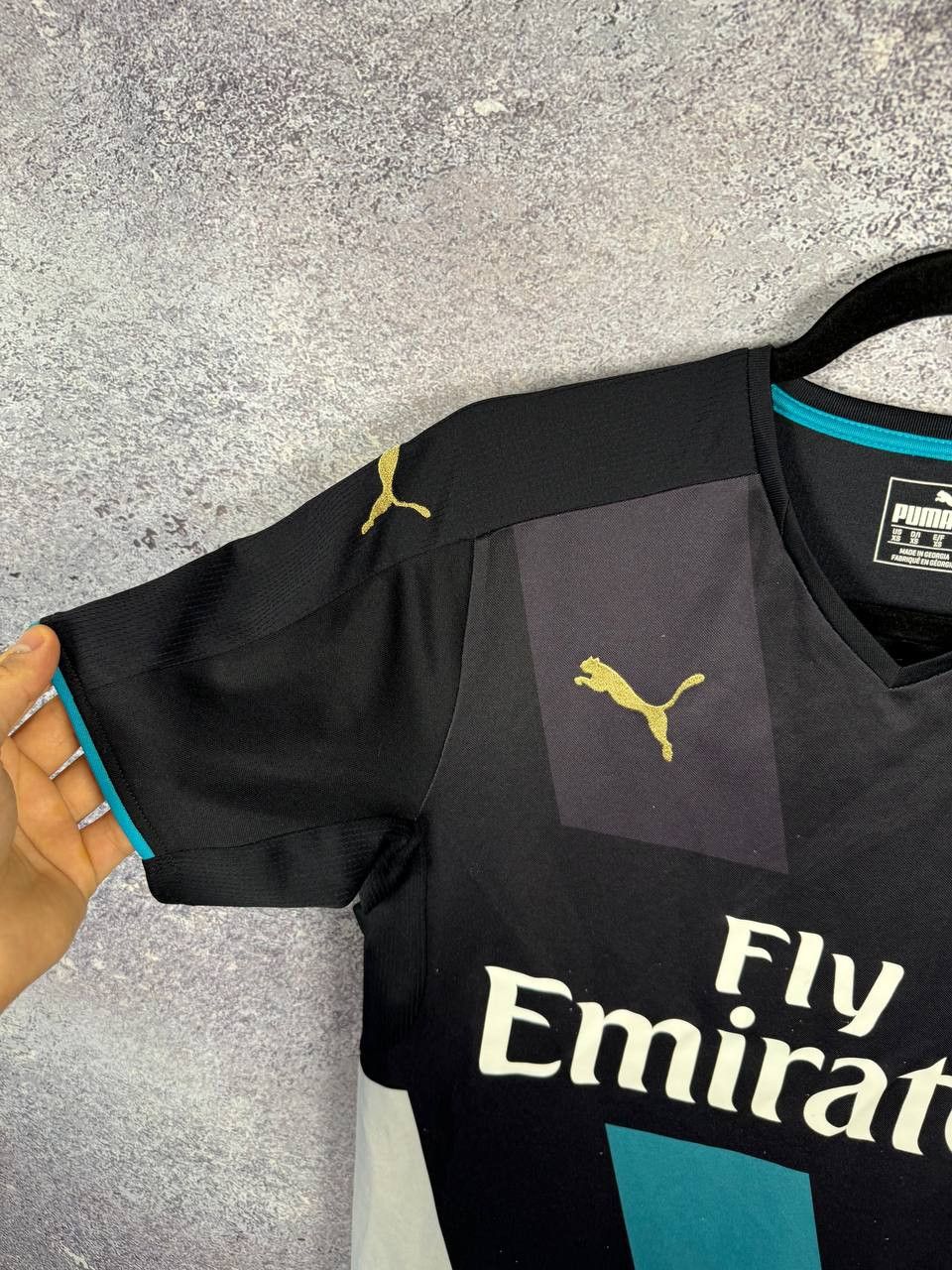 Puma × Vintage Vintage Arsenal 2015/16 Third Puma Soccer Jersey Blokcore Size US S / EU 44-46 / 1 - 9 Thumbnail