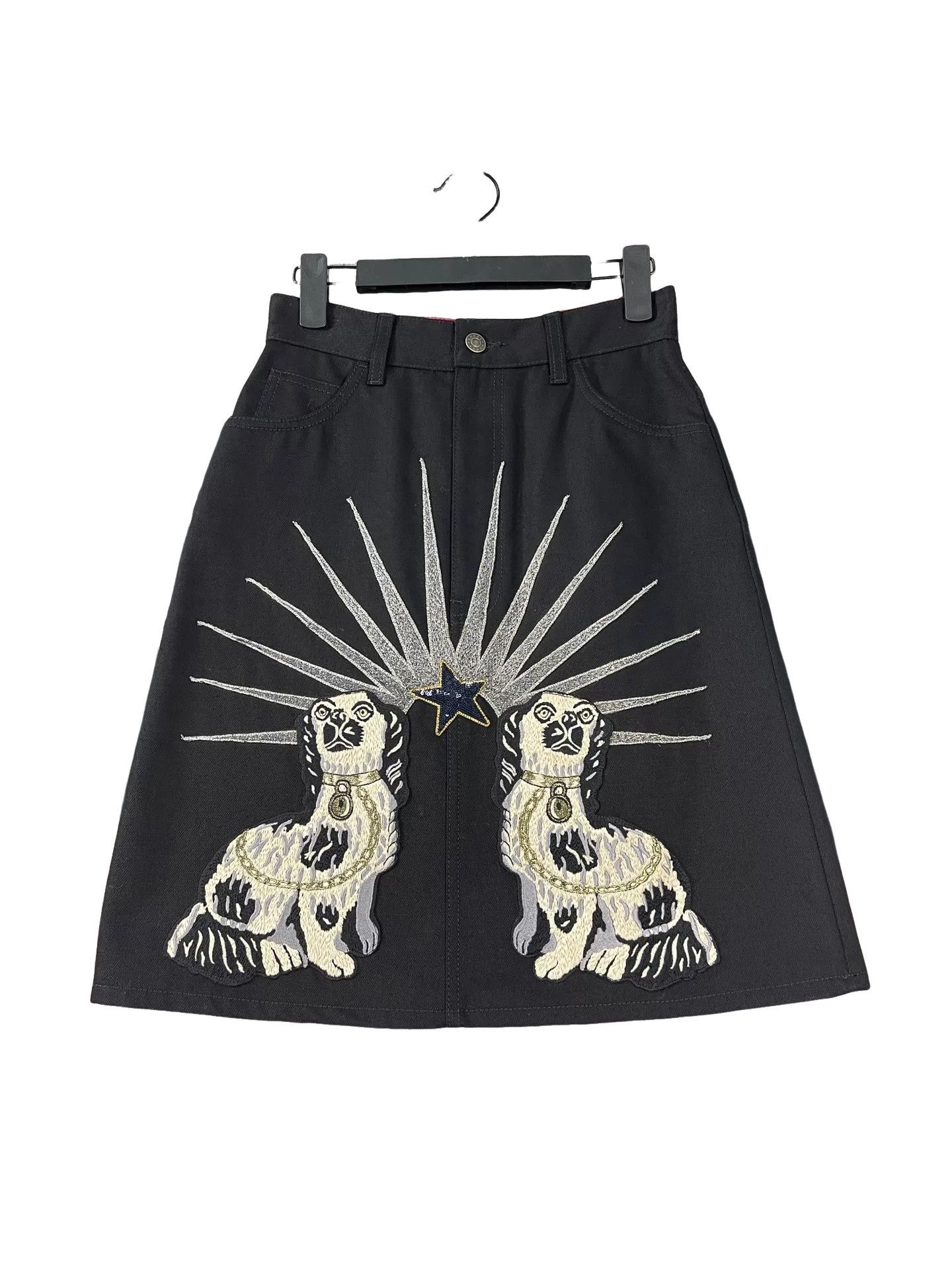 Gucci Gucci Embroidered Dog Mini Skirt Size 38 Size 26" / US 2 / IT 38 - 1 Thumbnail