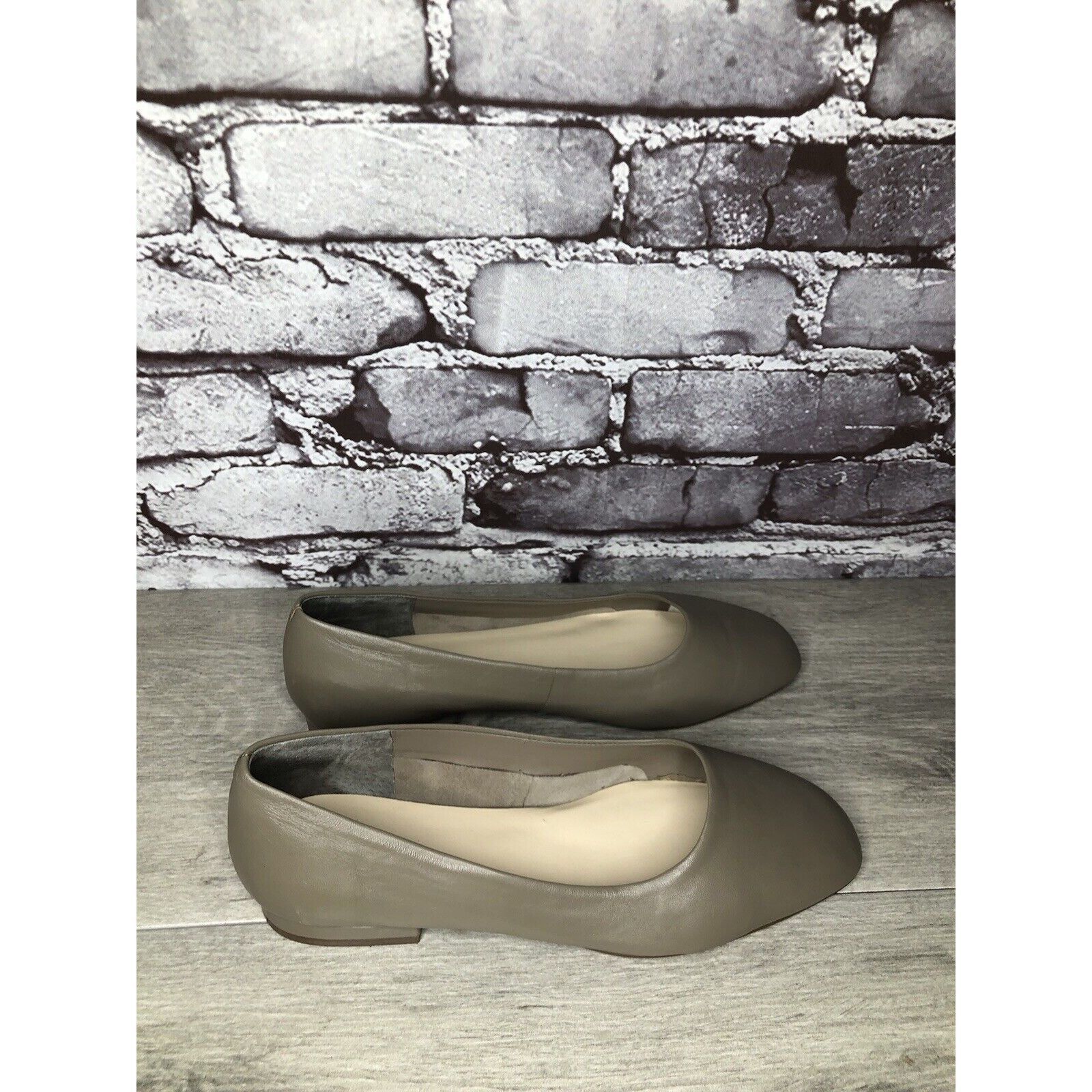 Other ENZO ANGIOLINI Gray Lydian Slip On Leather Ballet Flats Wome Size US 6.5 / IT 36.5 - 16 Thumbnail