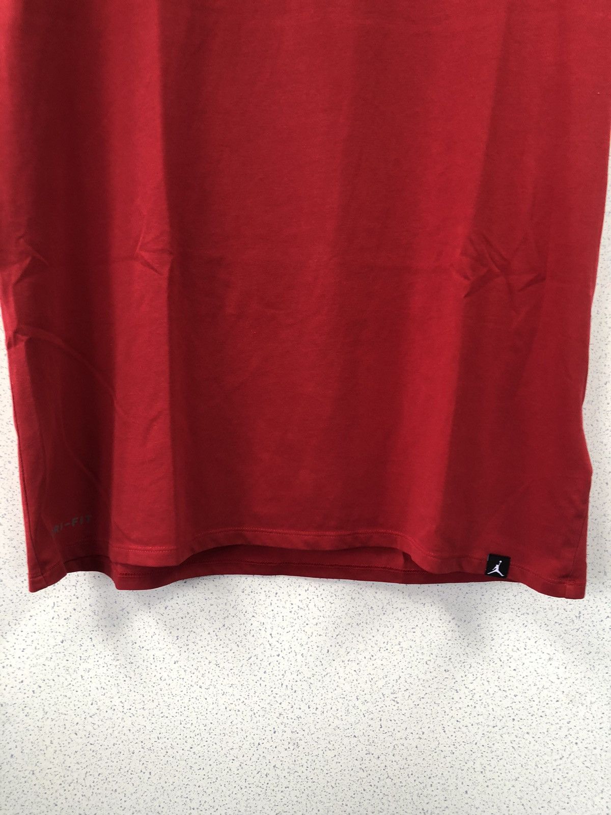 Jordan Brand Nike Air Jordan Red Tshirt Tee Size US L / EU 52-54 / 3 - 9 Thumbnail