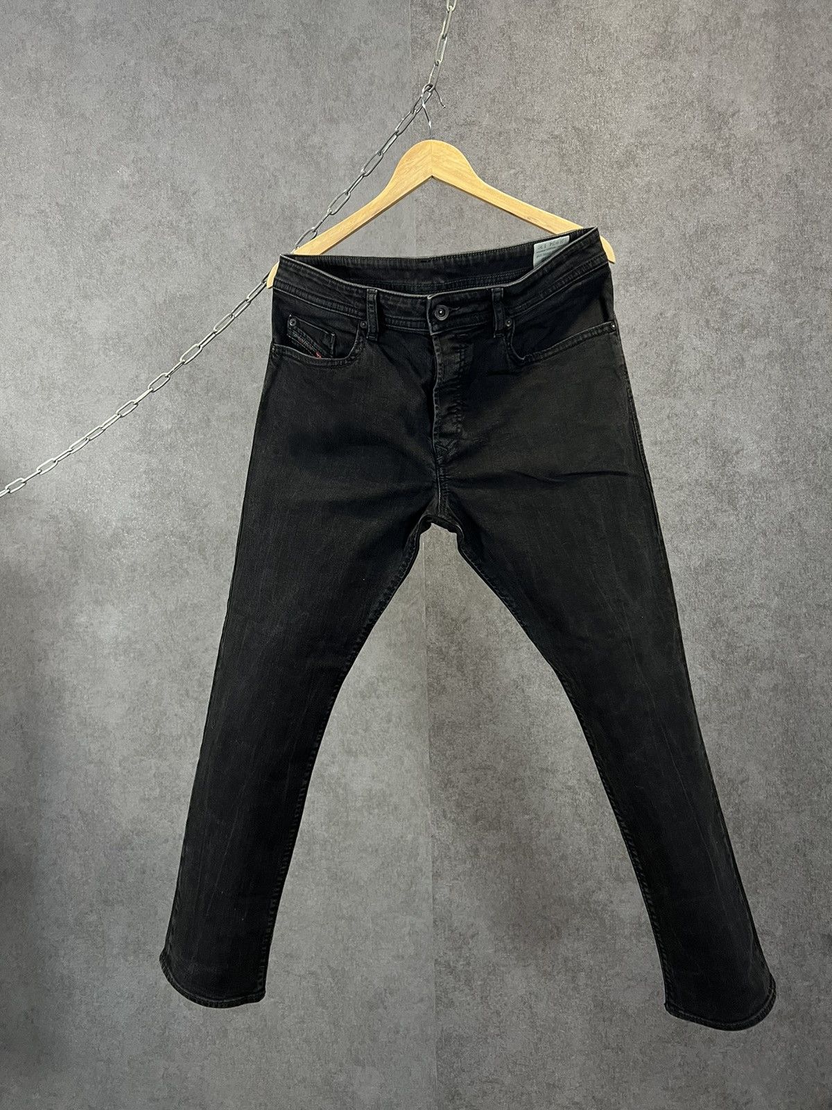 Diesel Diesel Buster designer jeans Size US 34 / EU 50 - 1 Thumbnail
