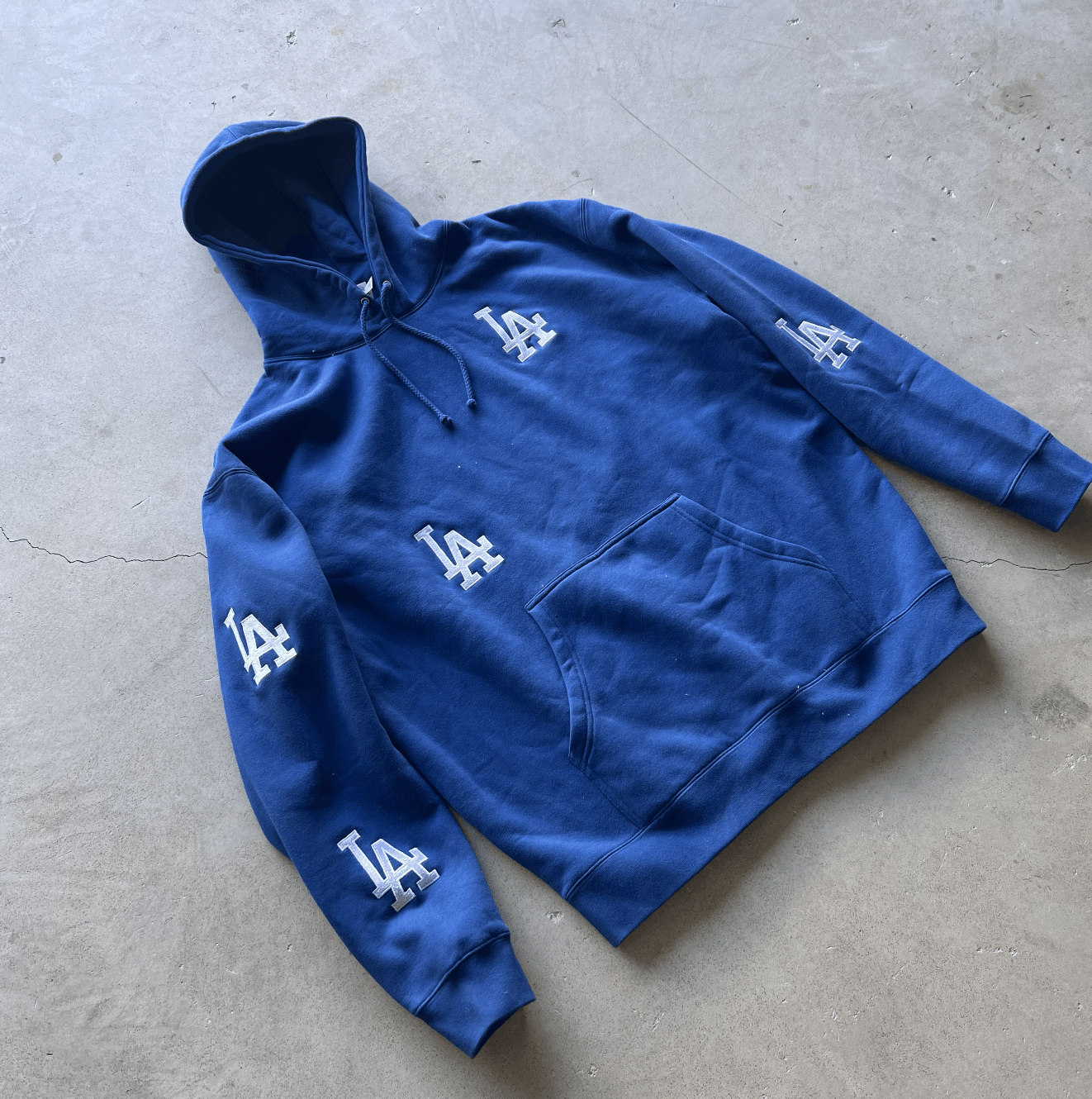 MLB Los Angeles 5 Spot EMBROIDERED HOODIE Size US XXL / EU 58 / 5 - 1 Thumbnail