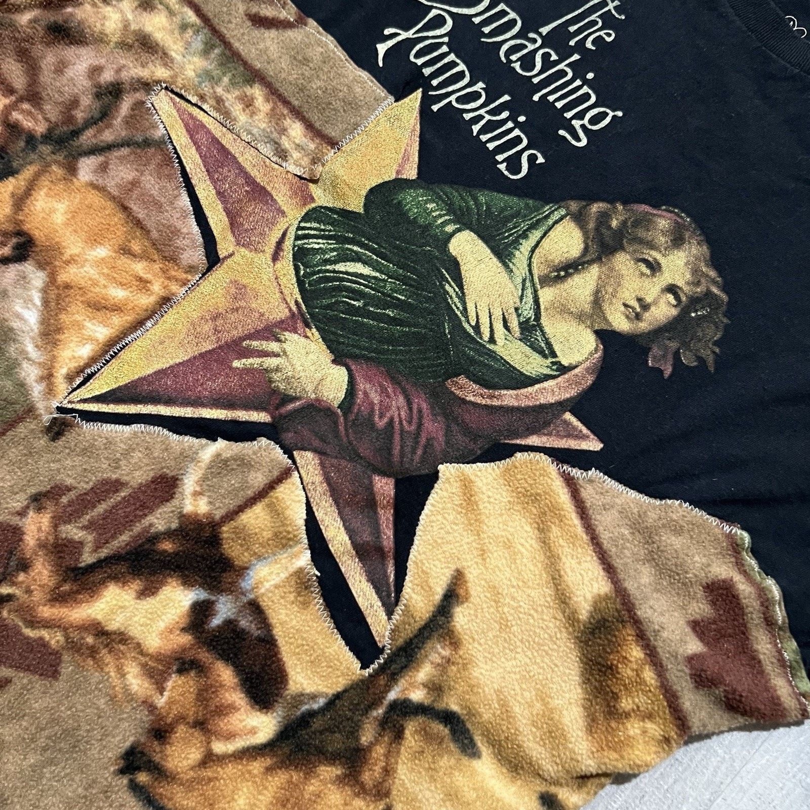 Vintage Smashing Pumpkins Mellon Collie Blanket Band T Shirt Concert Size US L / EU 52-54 / 3 - 5 Thumbnail