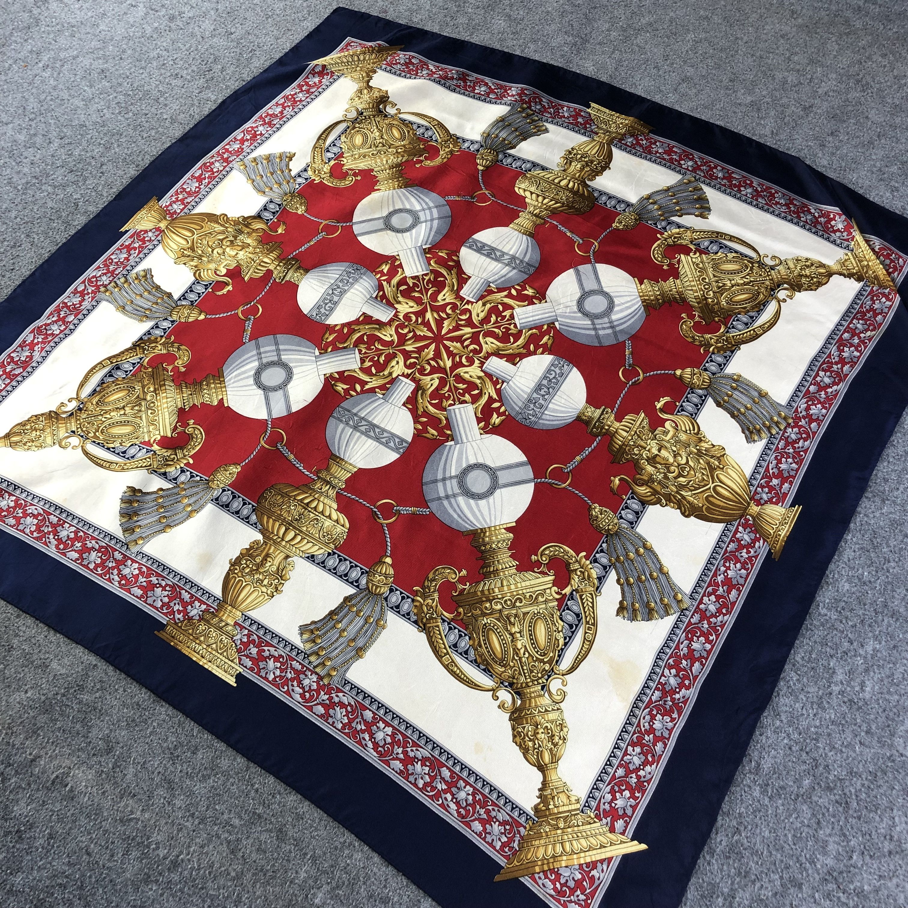Vintage Luxury Design Silk Scarf M558 Size ONE SIZE - 2 Thumbnail
